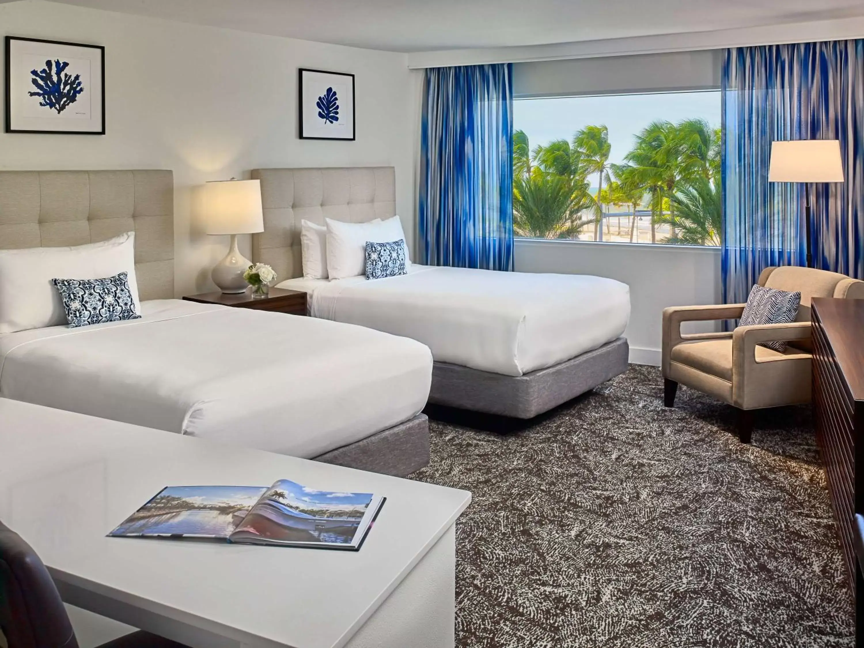 Photo of the whole room in Sonesta Fort Lauderdale Beach