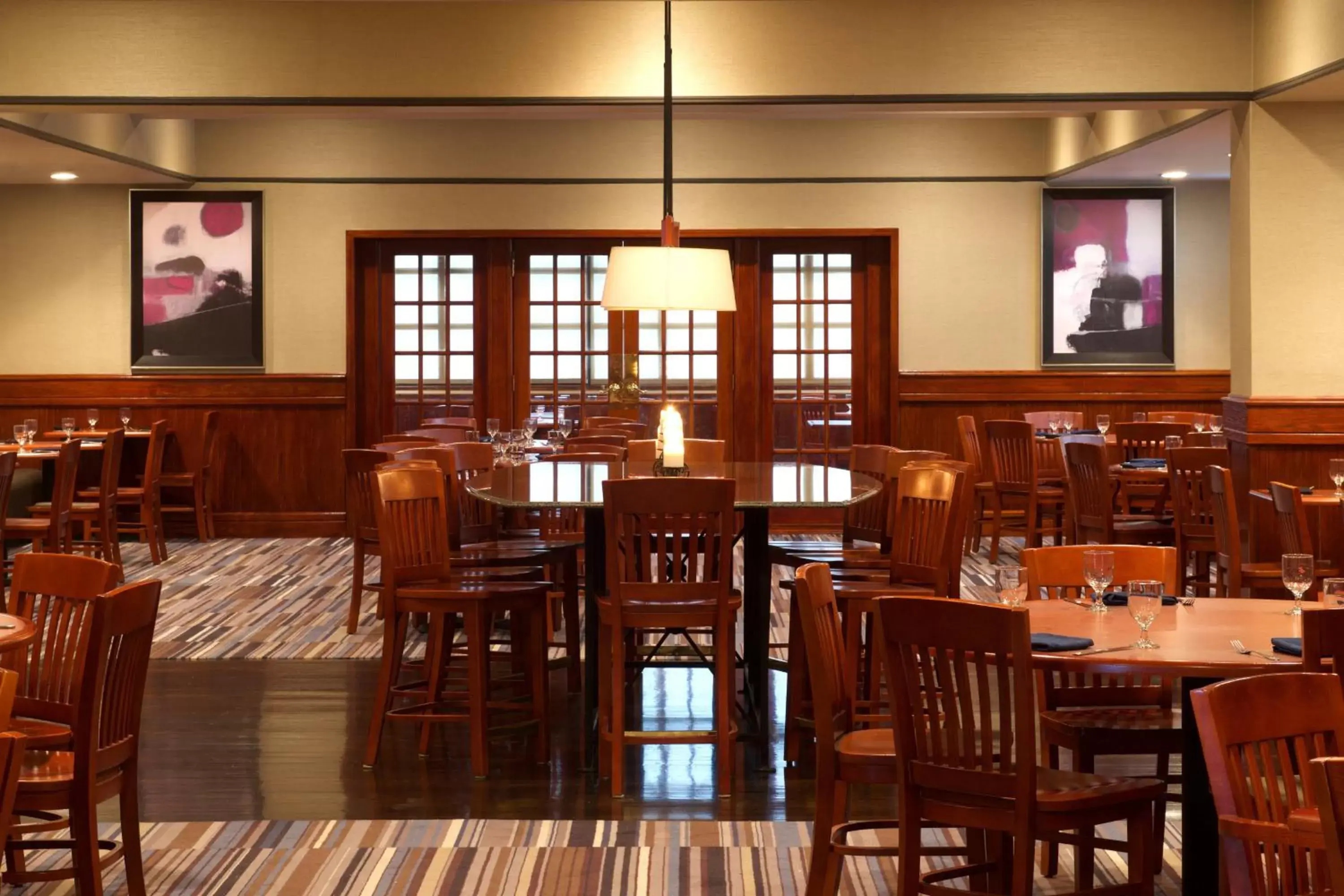 Restaurant/Places to Eat in Sheraton Bucks County Langhorne