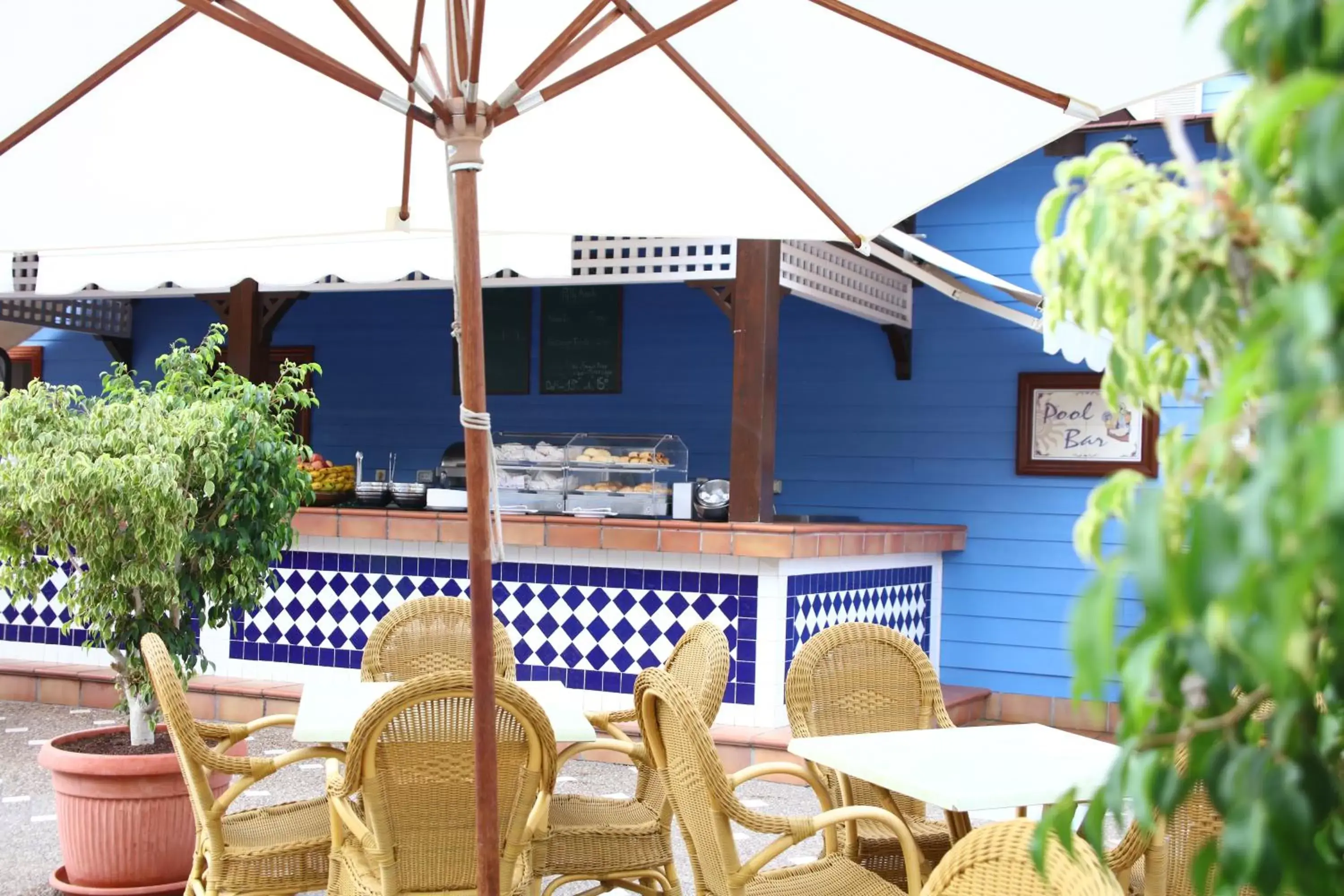 Patio, Restaurant/Places to Eat in Bahia Principe Sunlight Tenerife