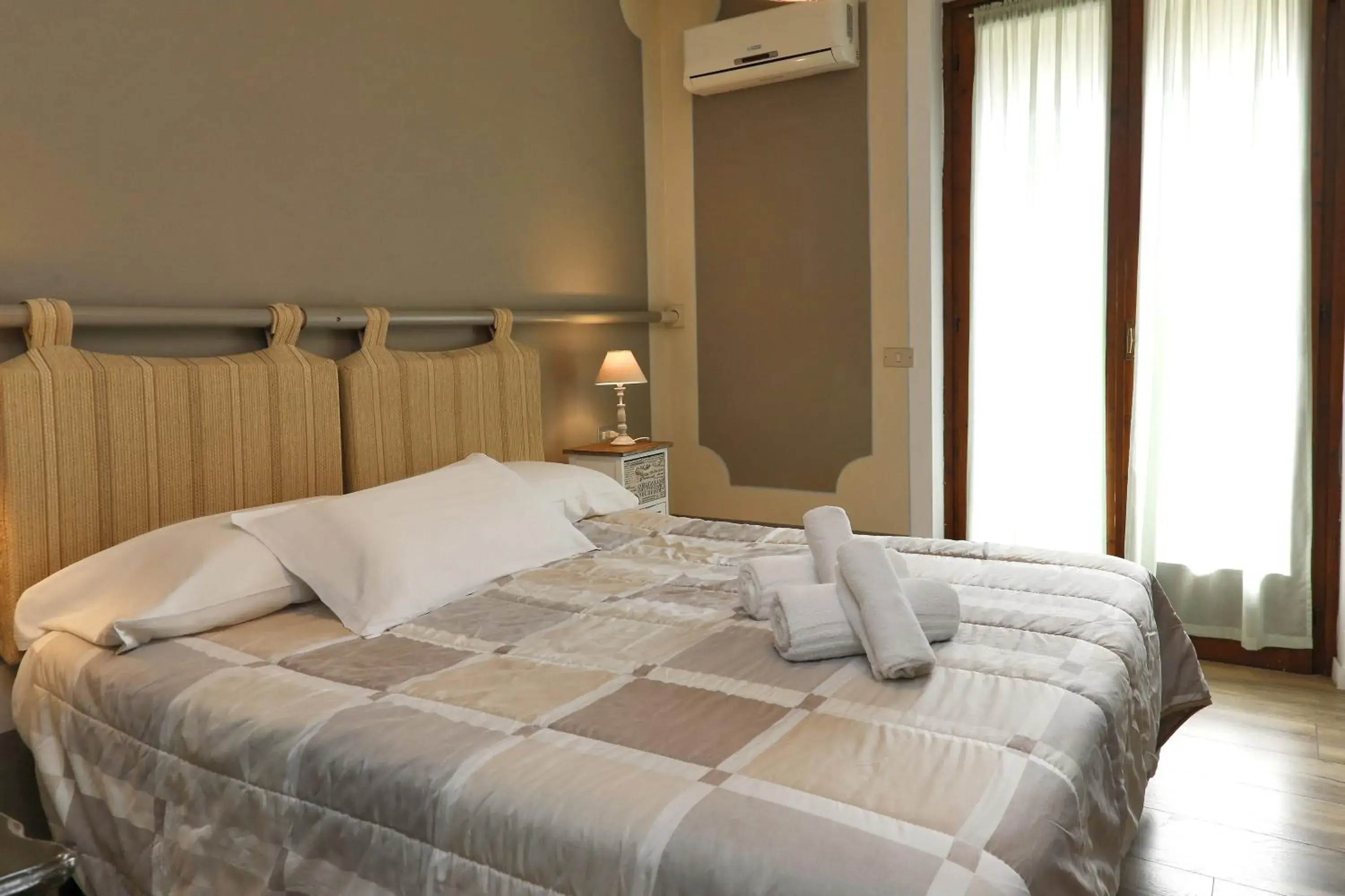 Bed in Hotel Andreis