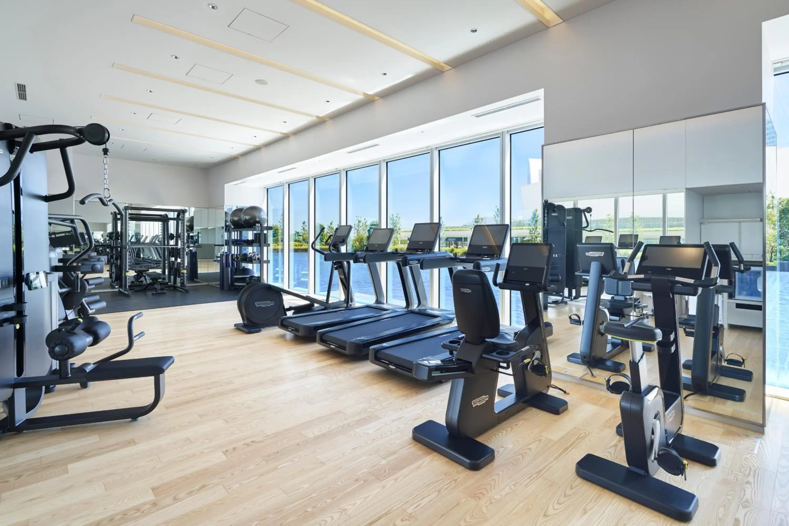 Spa and wellness centre/facilities, Fitness Center/Facilities in The Kahala Hotel & Resort Yokohama