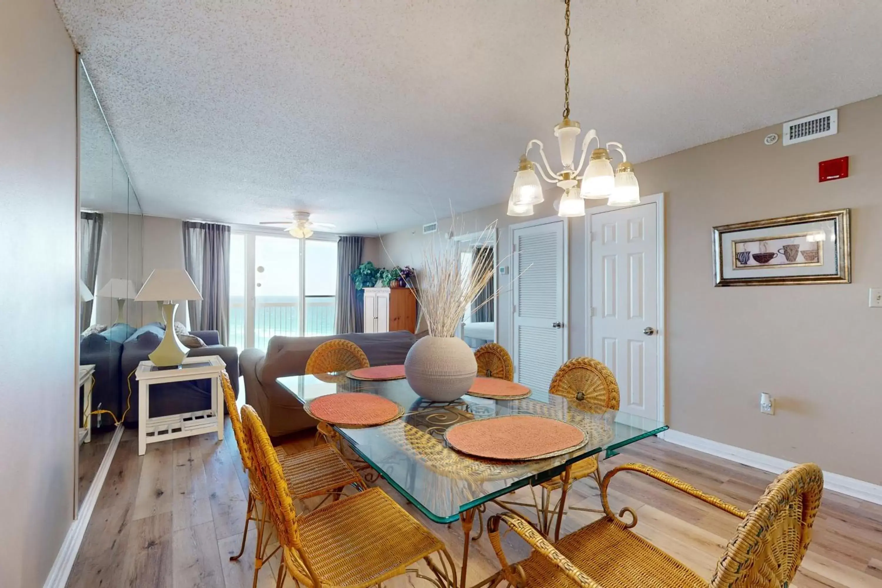 Dining Area in The Resorts Of Pelican Beach 1613 Destin (Condo)