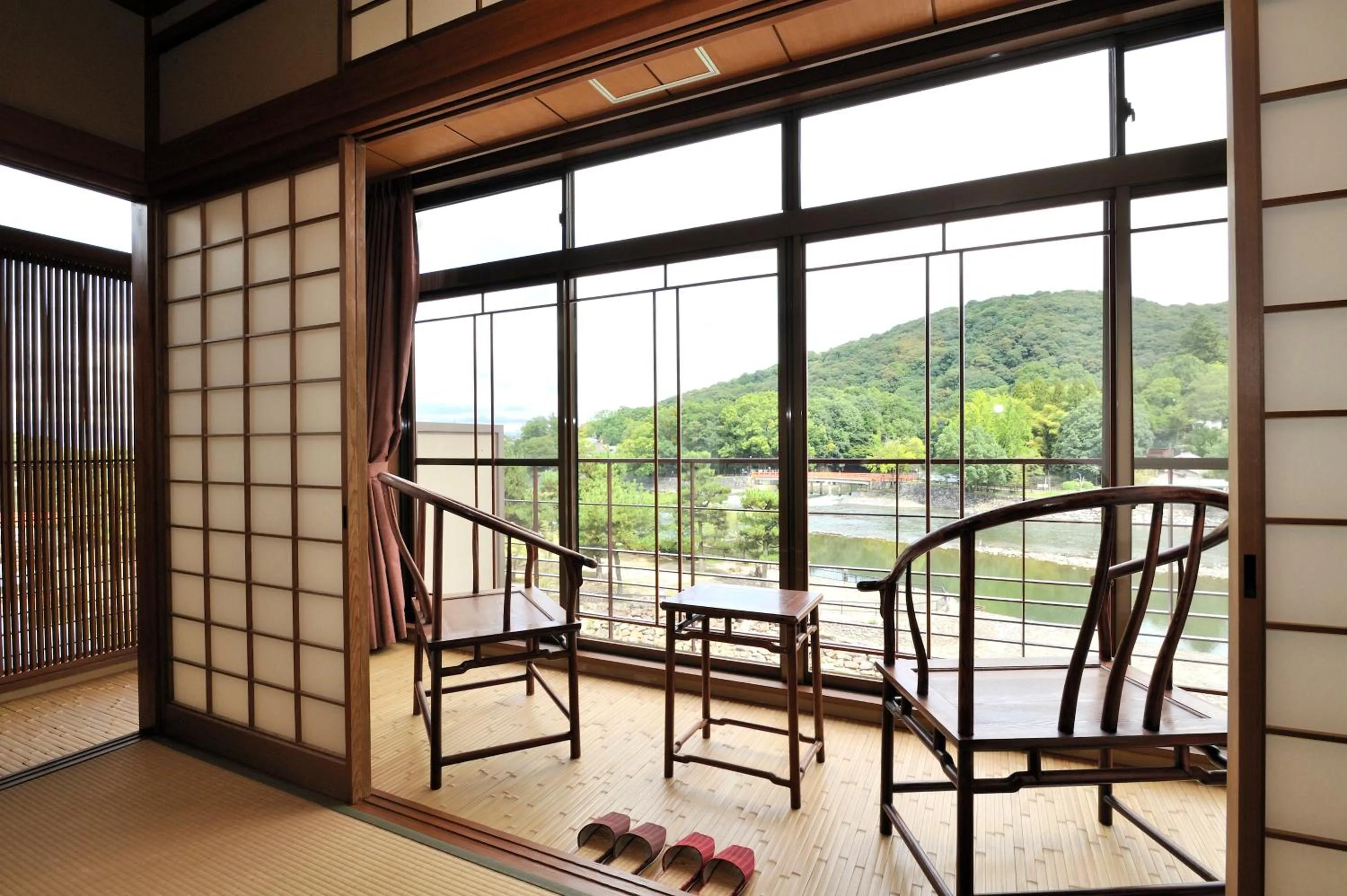 Balcony/Terrace in Hanayashiki Ukifune-en