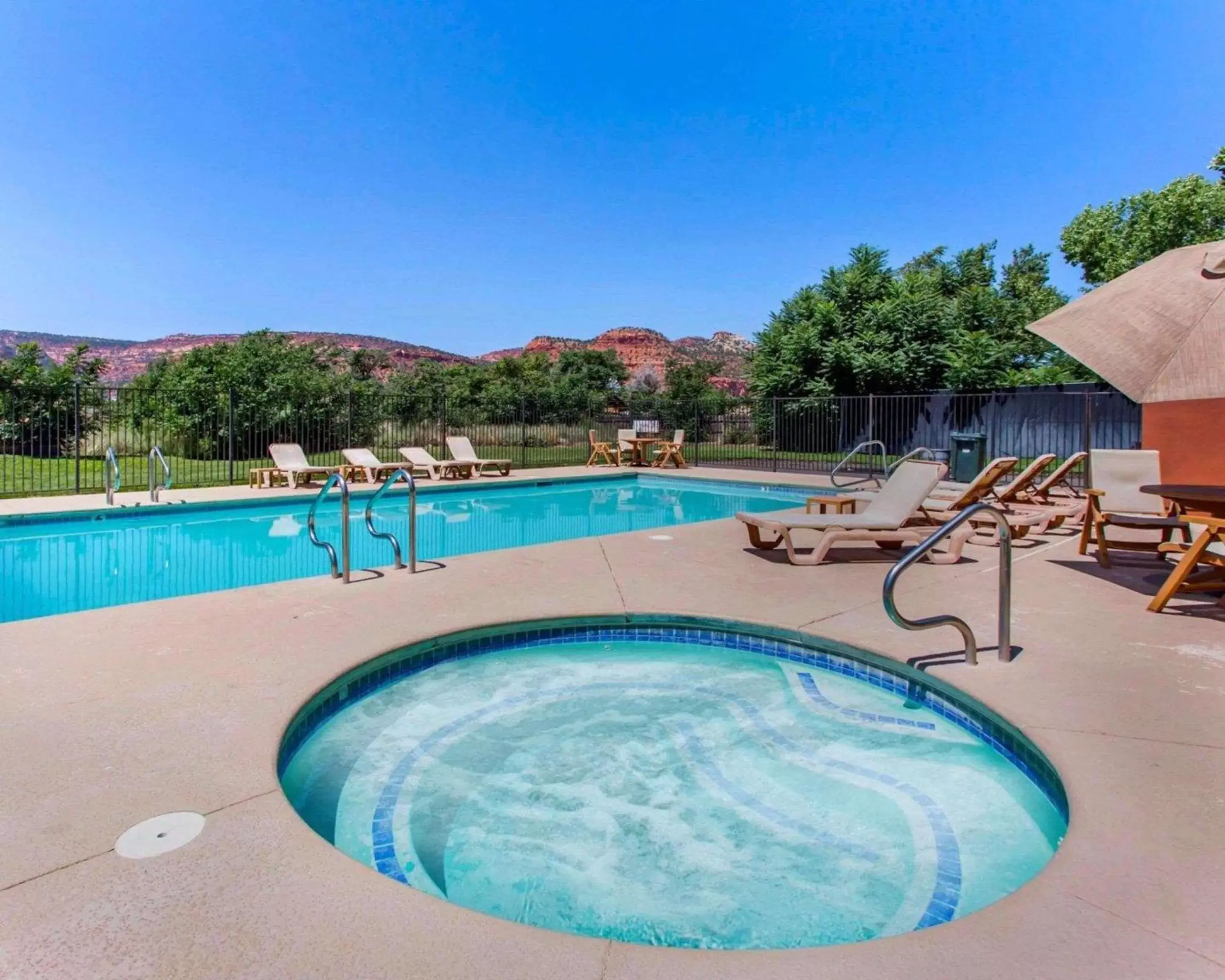 On site, Swimming Pool in Rodeway Inn Kanab - National Park Area