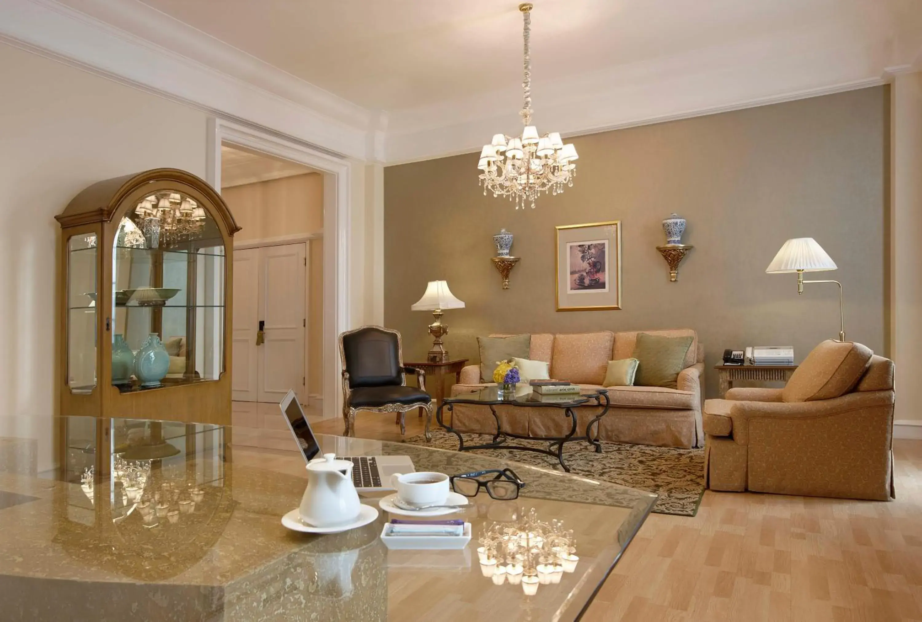 Living room in Hotel Gran Mahakam Living room in Hotel Gran Mahakam