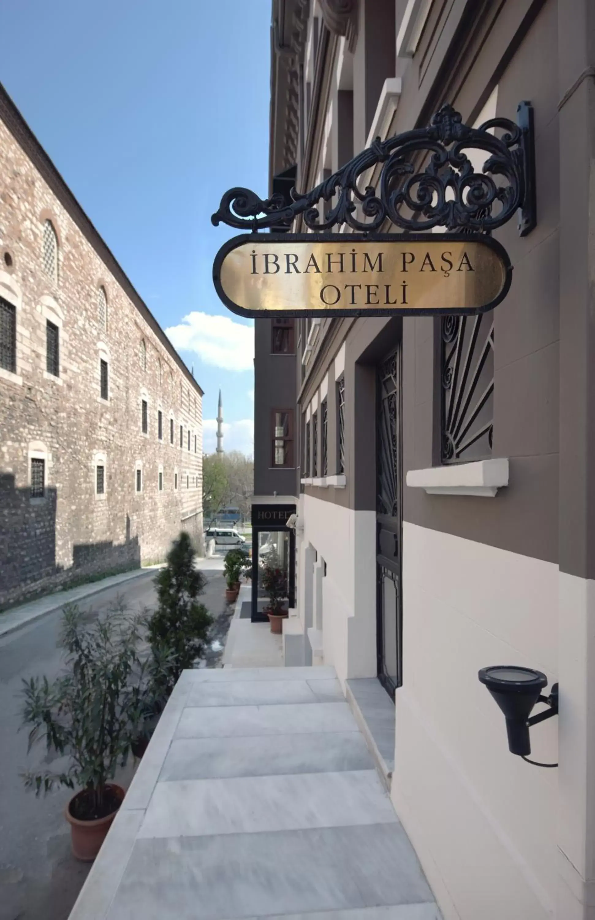 Facade/entrance in Hotel Ibrahim Pasha