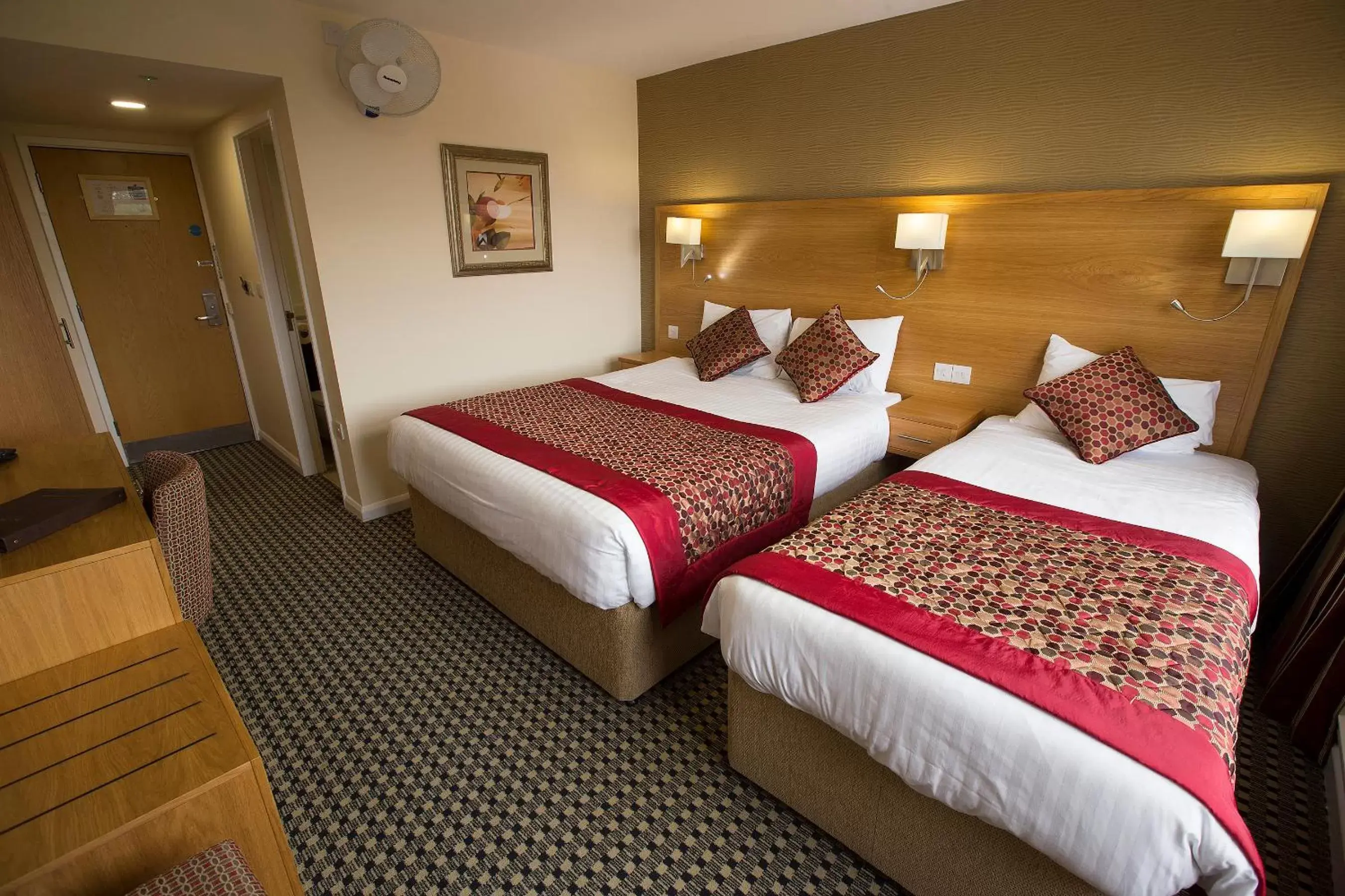 Bed in Park Hall Hotel and Spa Wolverhampton