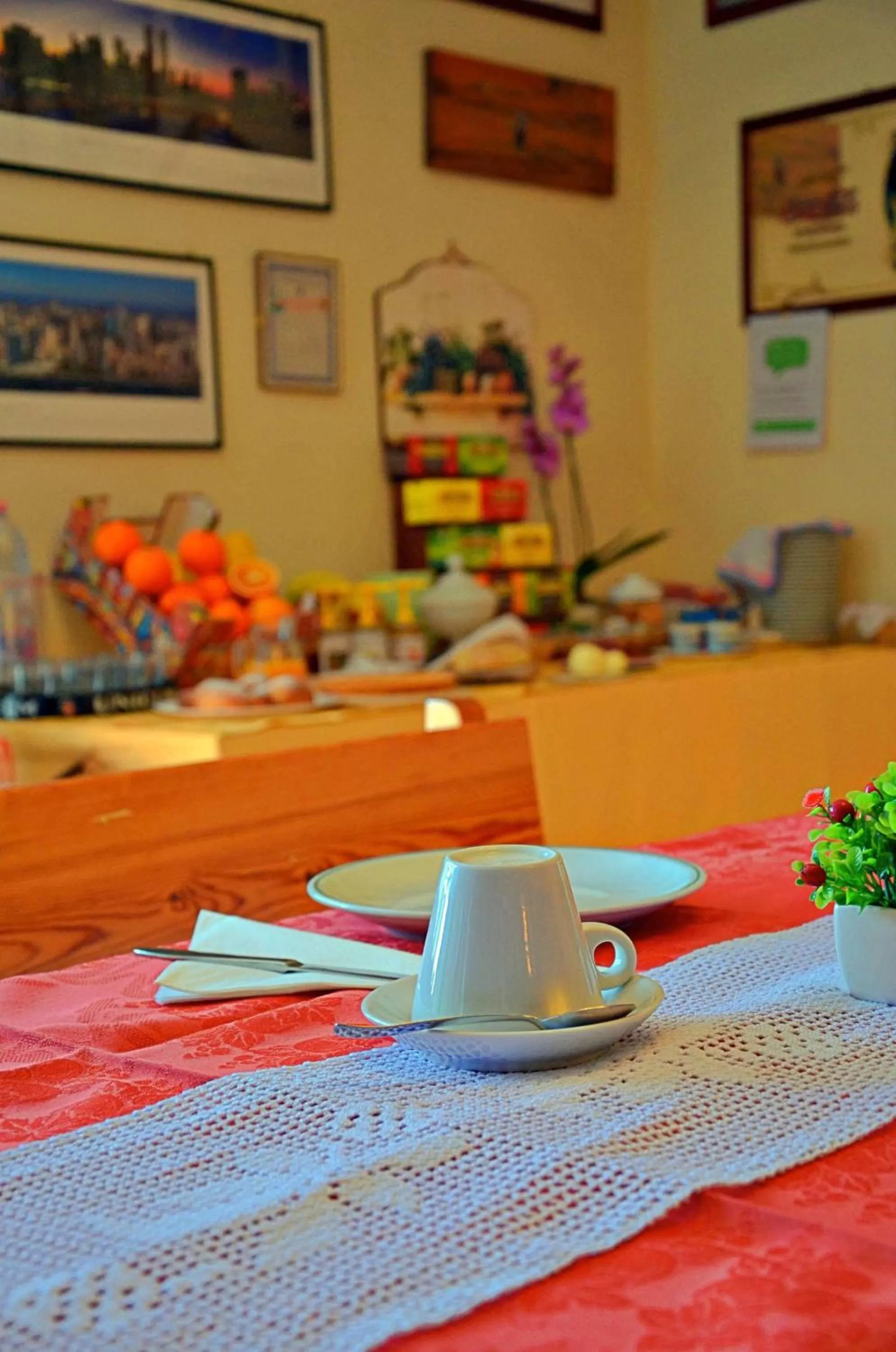 Breakfast in Villa Hirschen