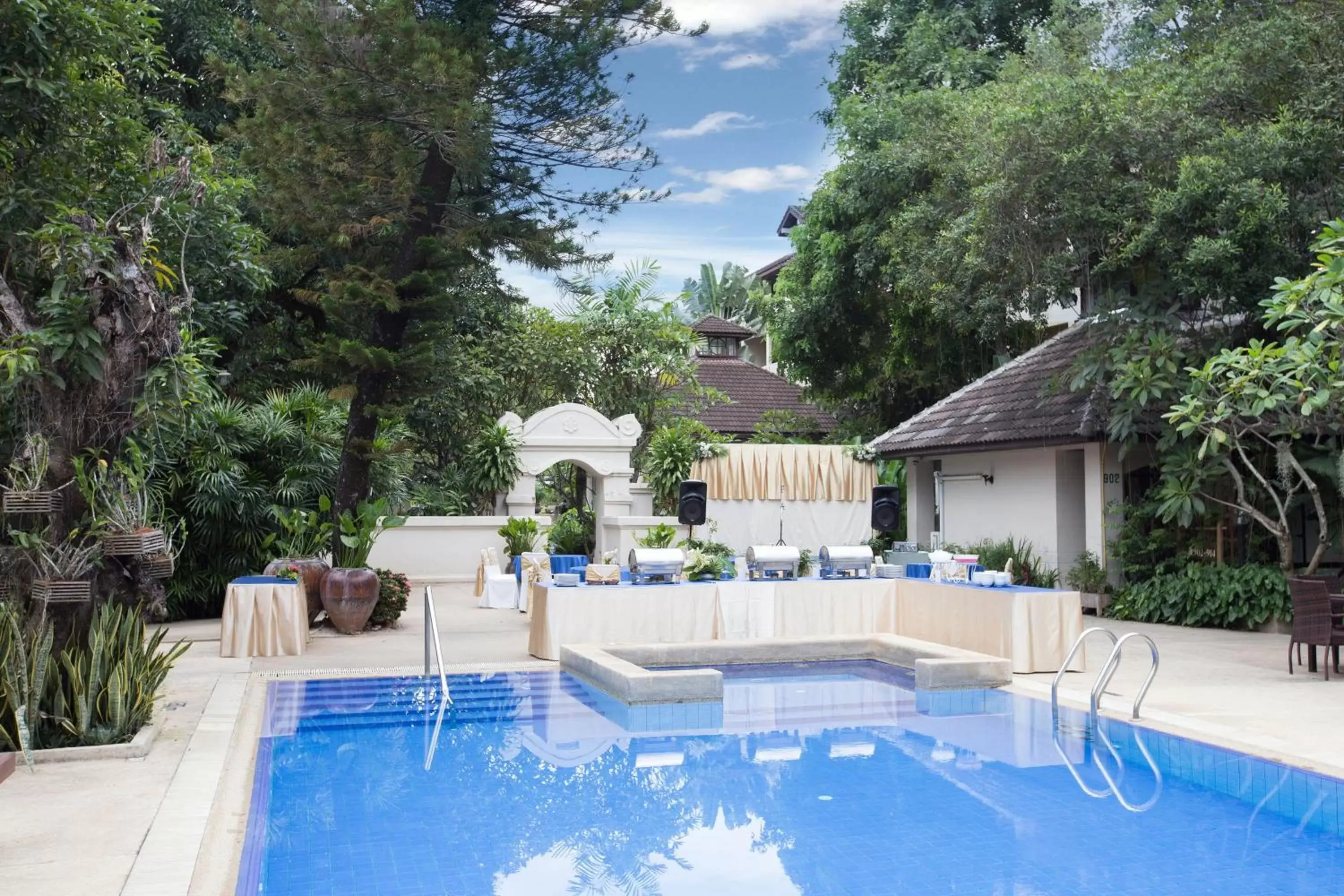 Swimming Pool in Eurasia Chiang Mai Hotel