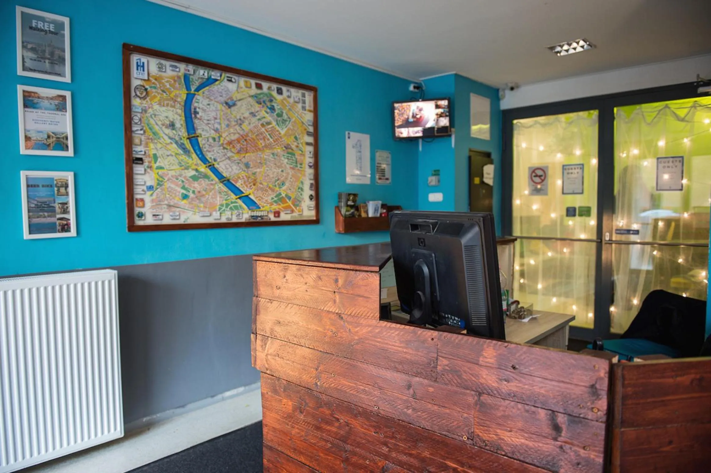 Lobby or reception in Onefam Budapest