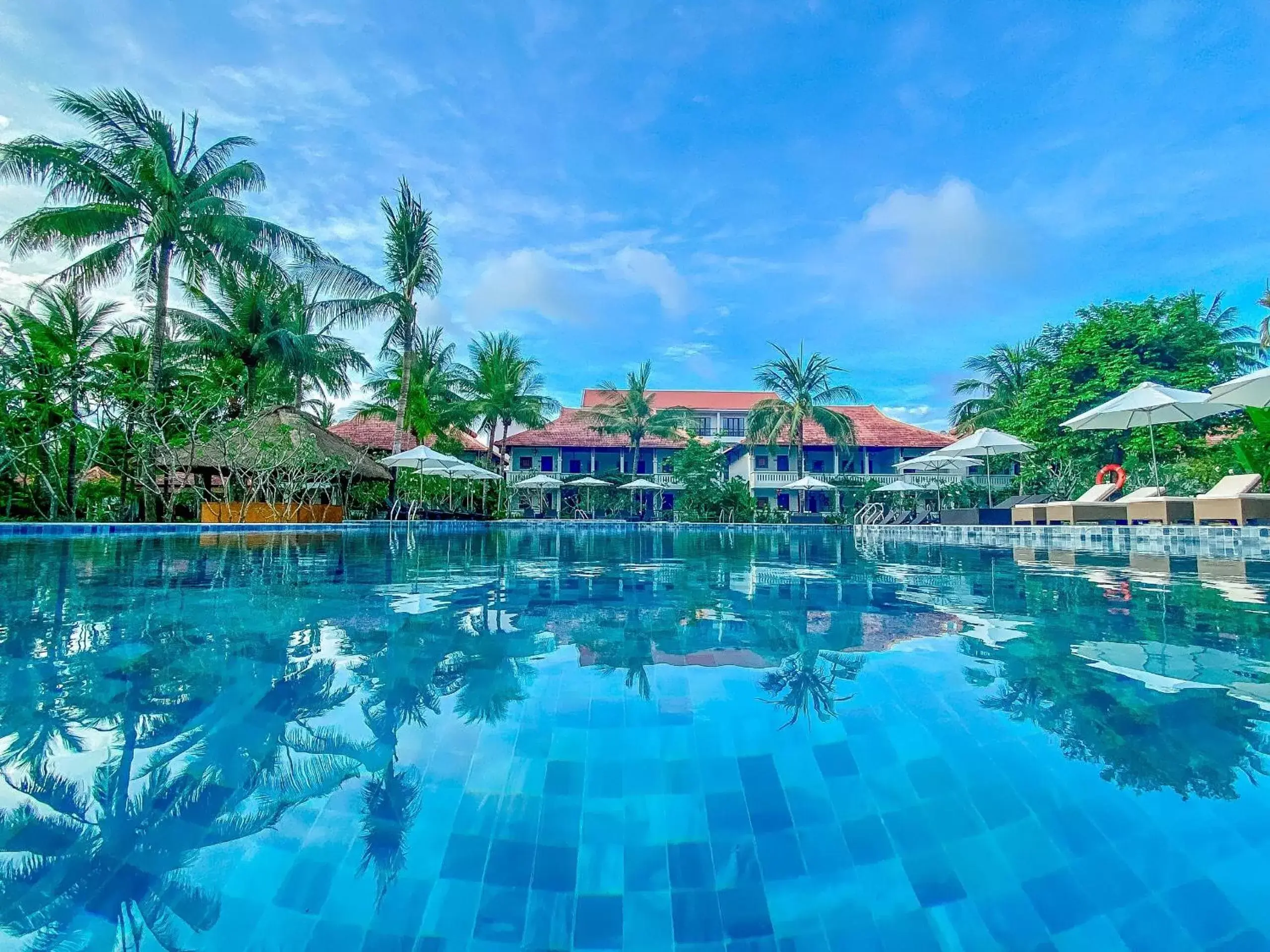 Swimming Pool in Vinh Hung Riverside Resort & Spa