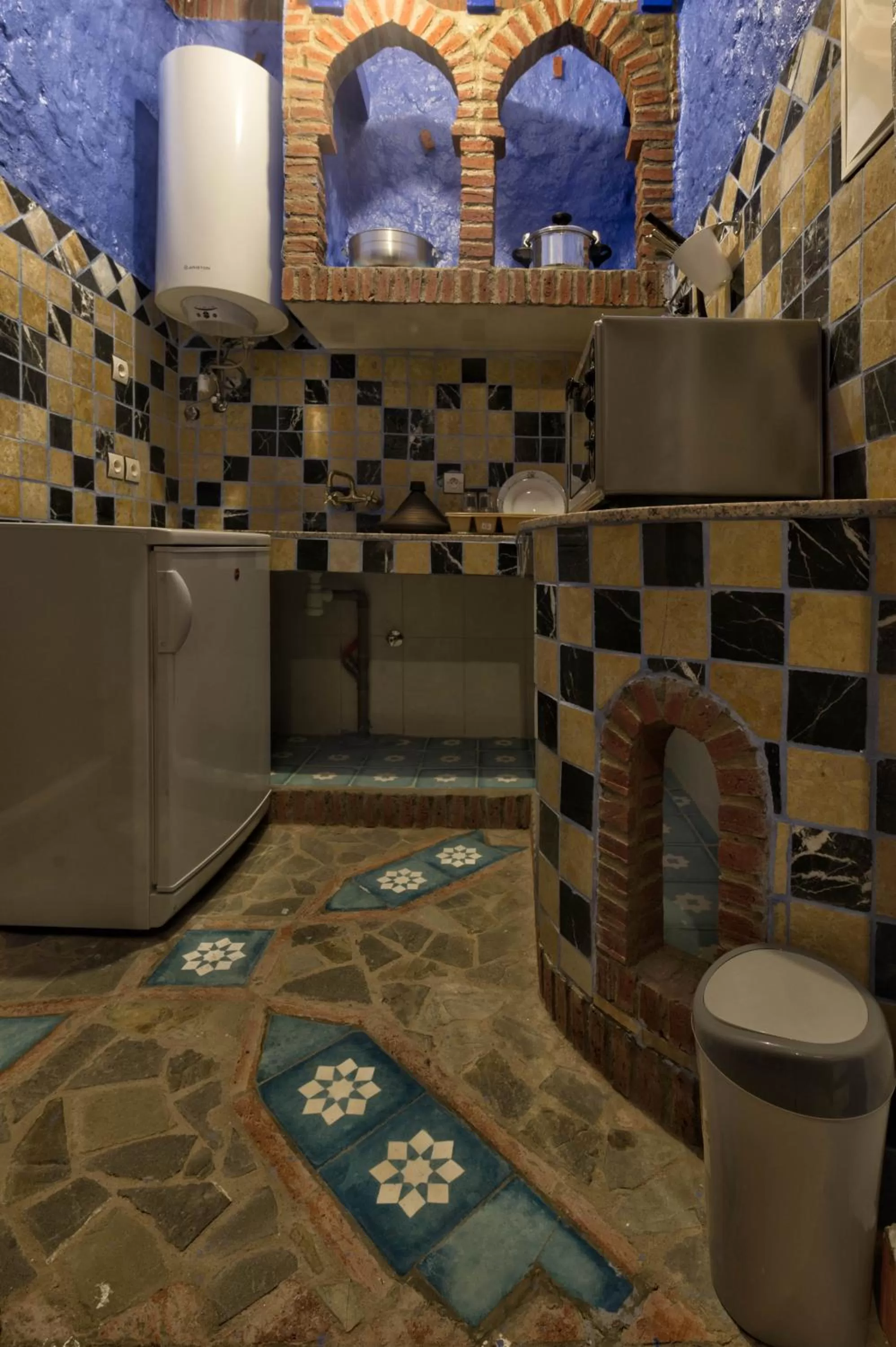 kitchen in Résidence Hoteliére Chez Aziz