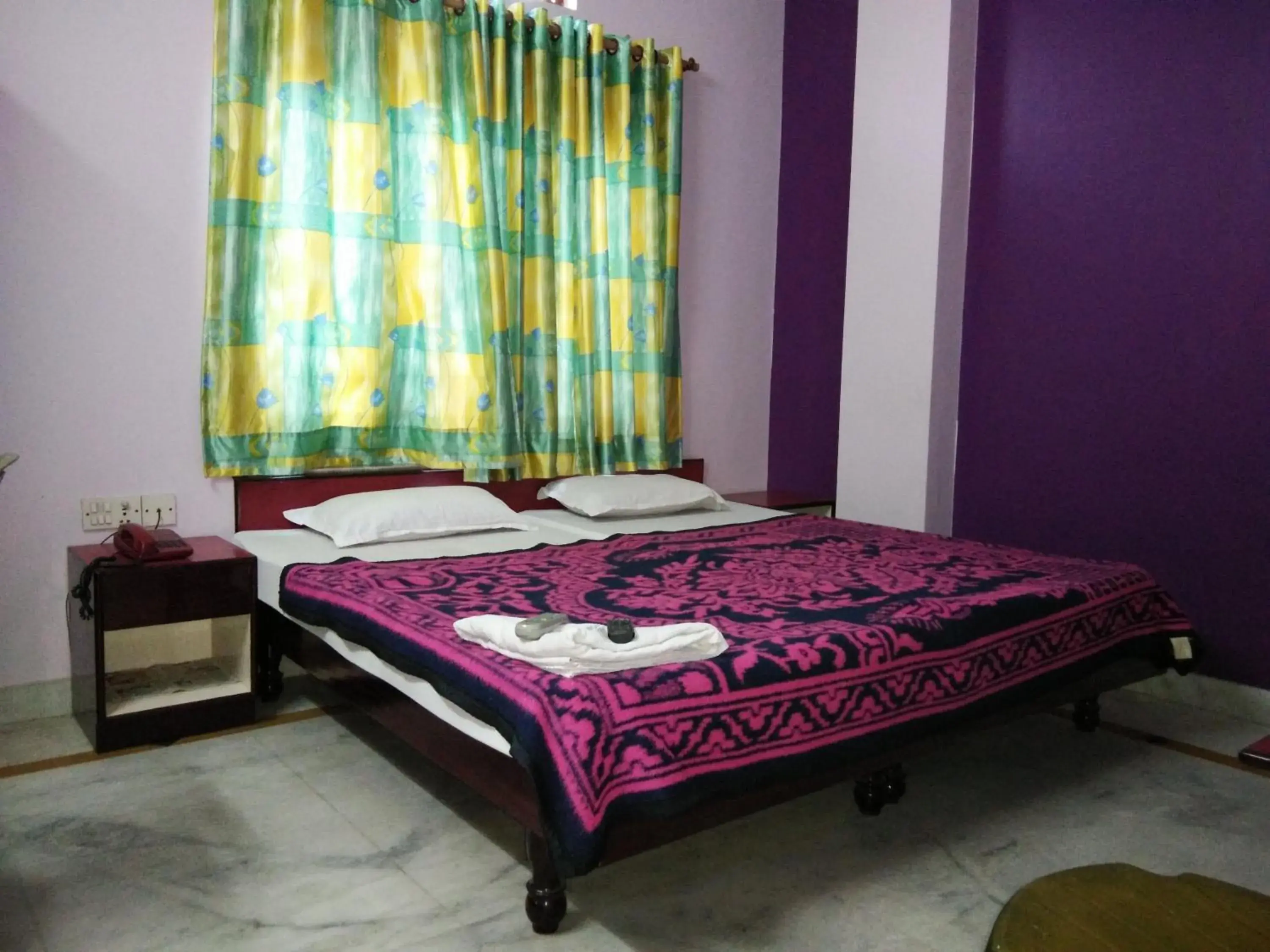 Bedroom, Bed in Hotel Mayur