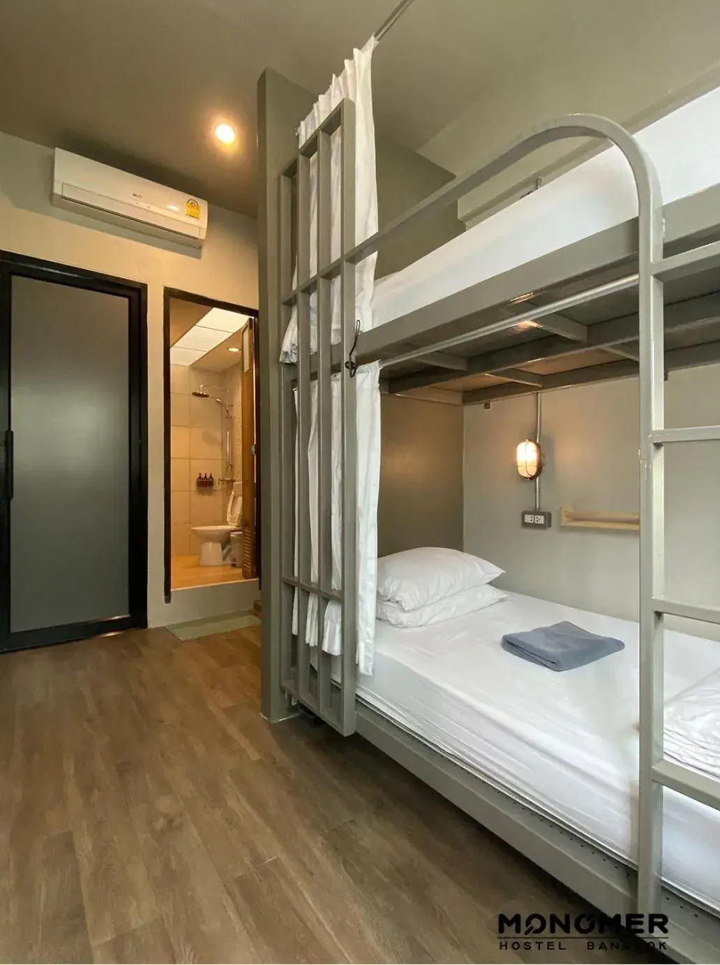 Photo of the whole room, Bunk Bed in Monomer Hostel
