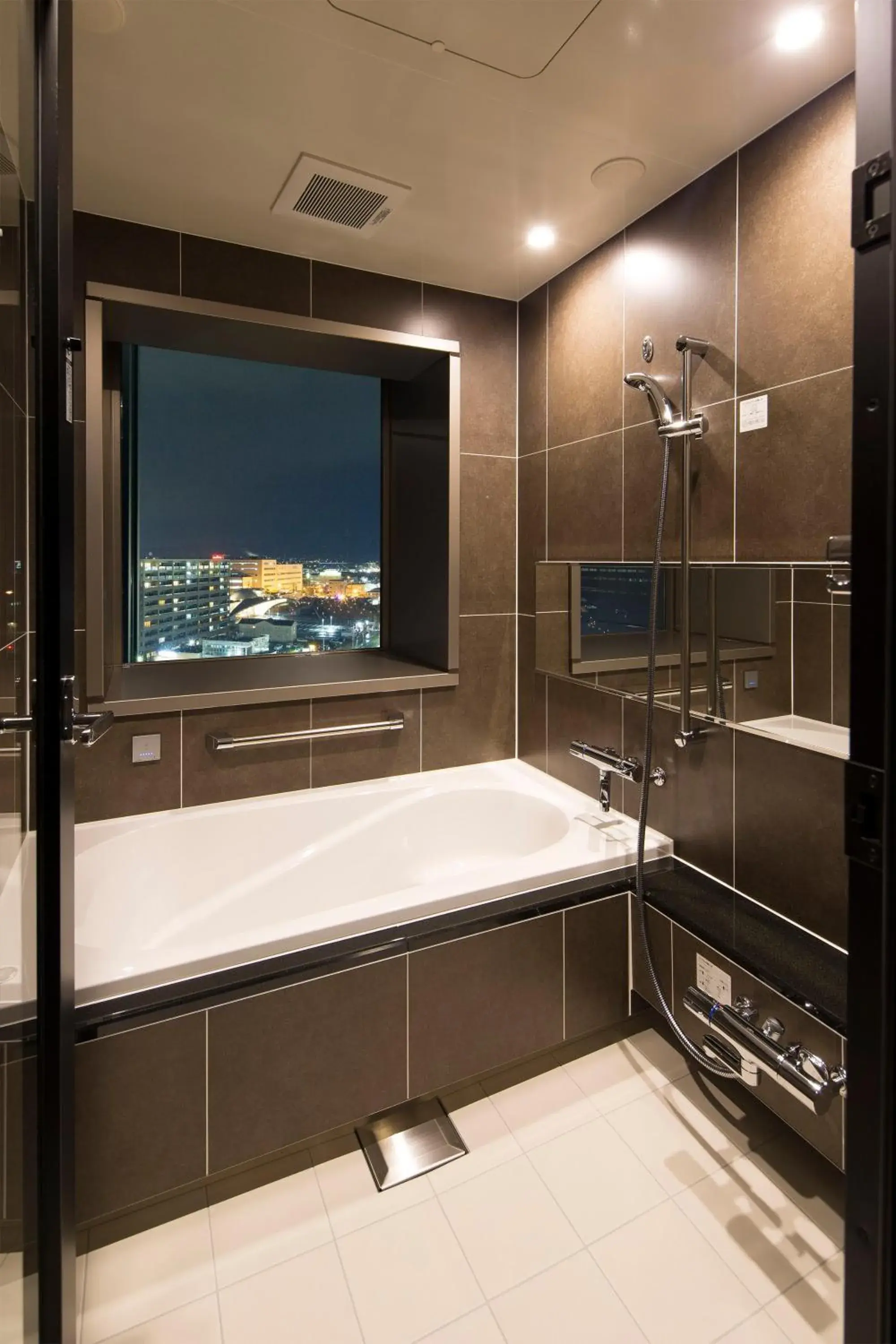 Bathroom in Hotel Granbinario Komatsu