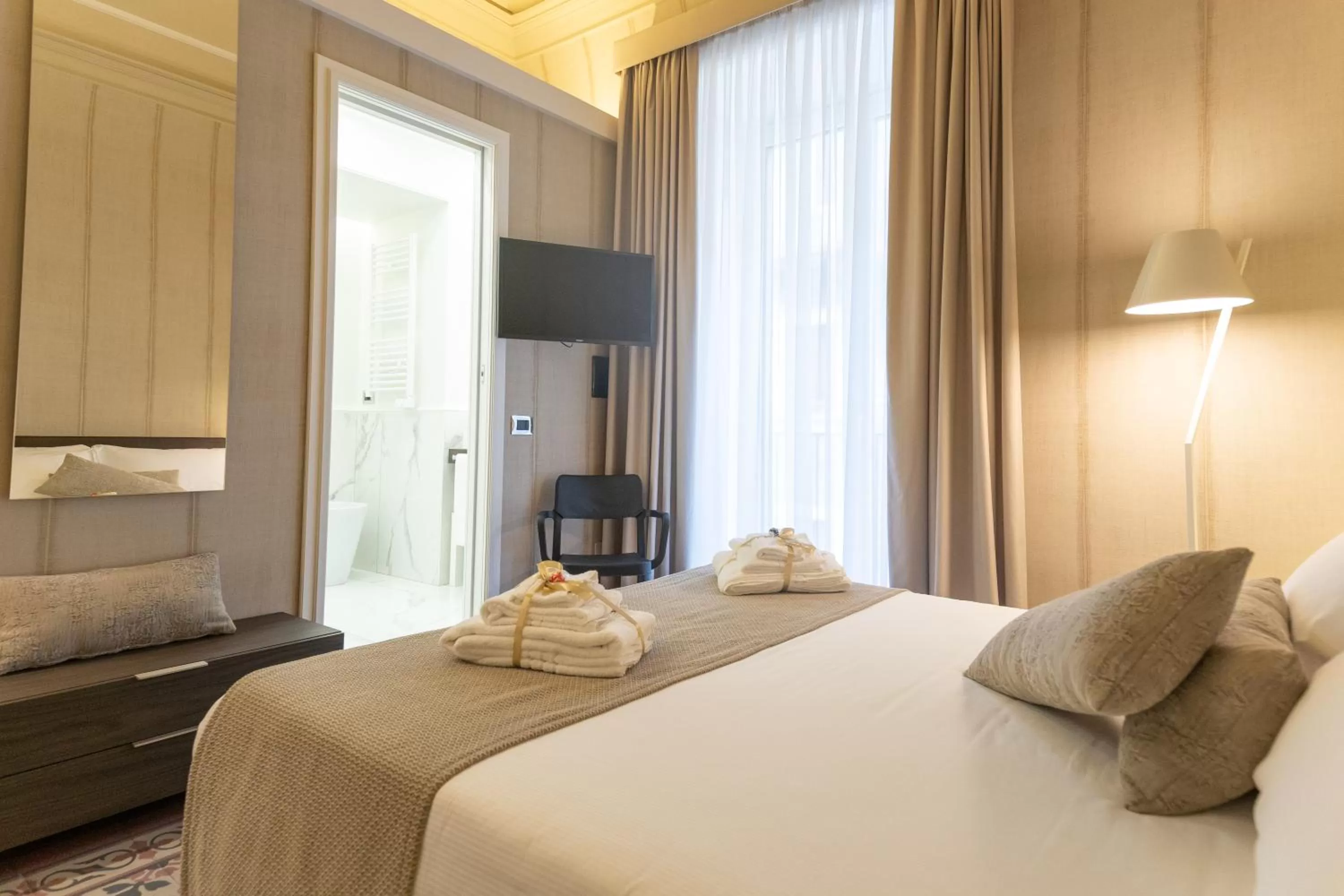 Photo of the whole room, Bed in B&B Palazzo Perrotta