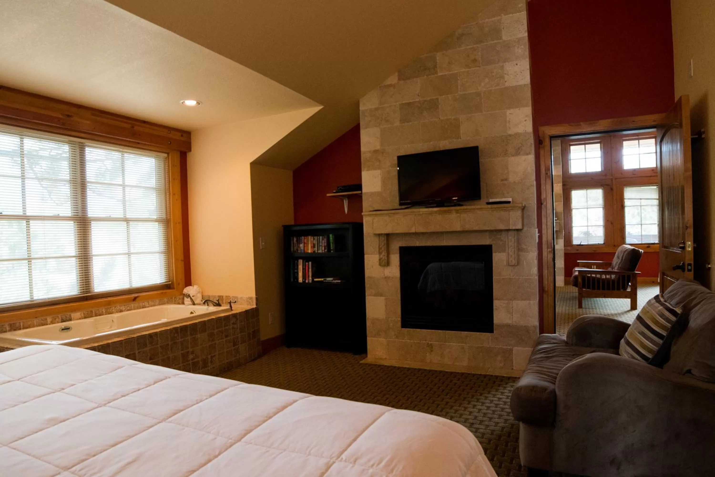 Bedroom, Bed in Appenzell Inn