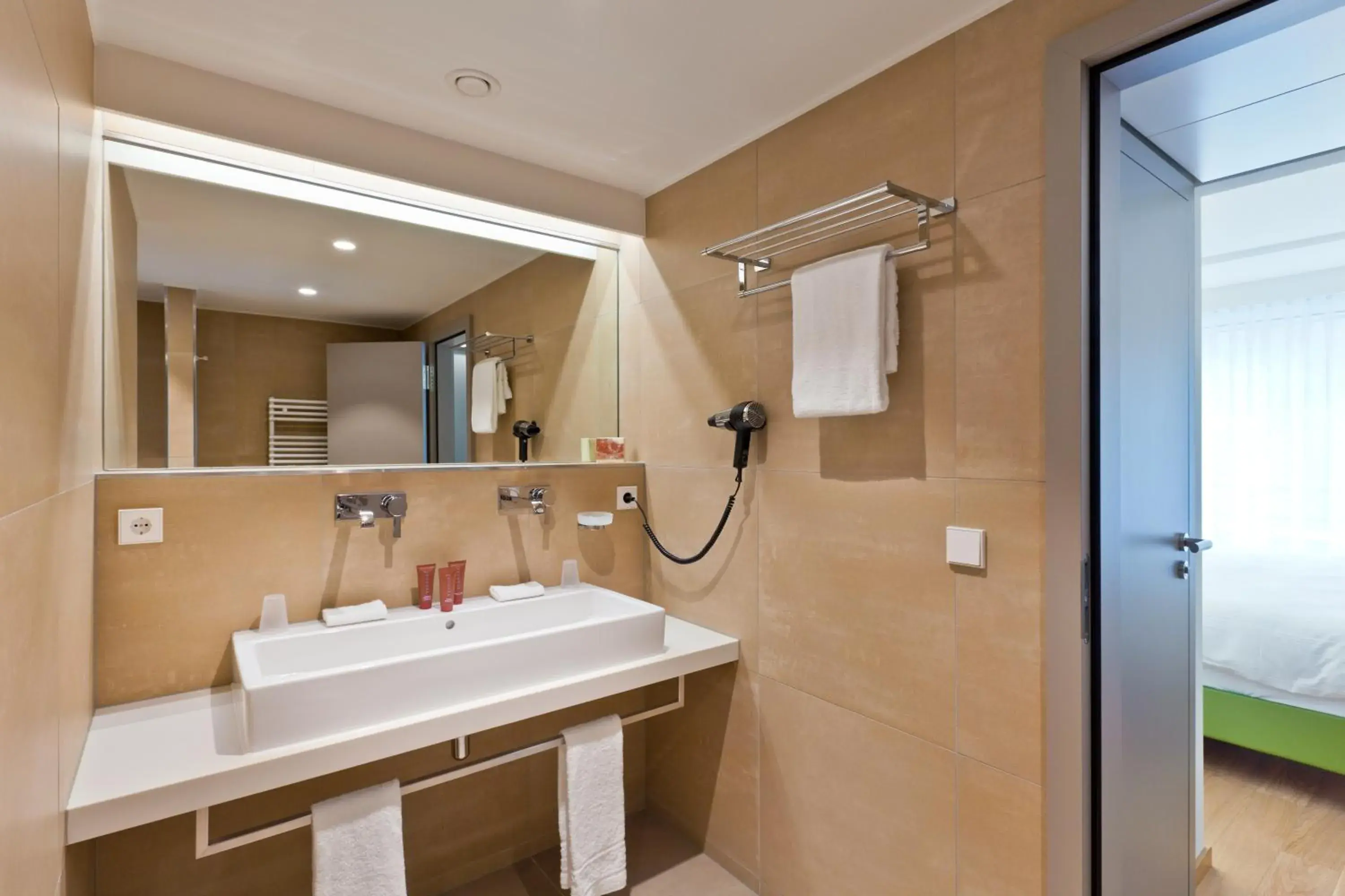 Bathroom in Mondorf Parc Hotel & Spa
