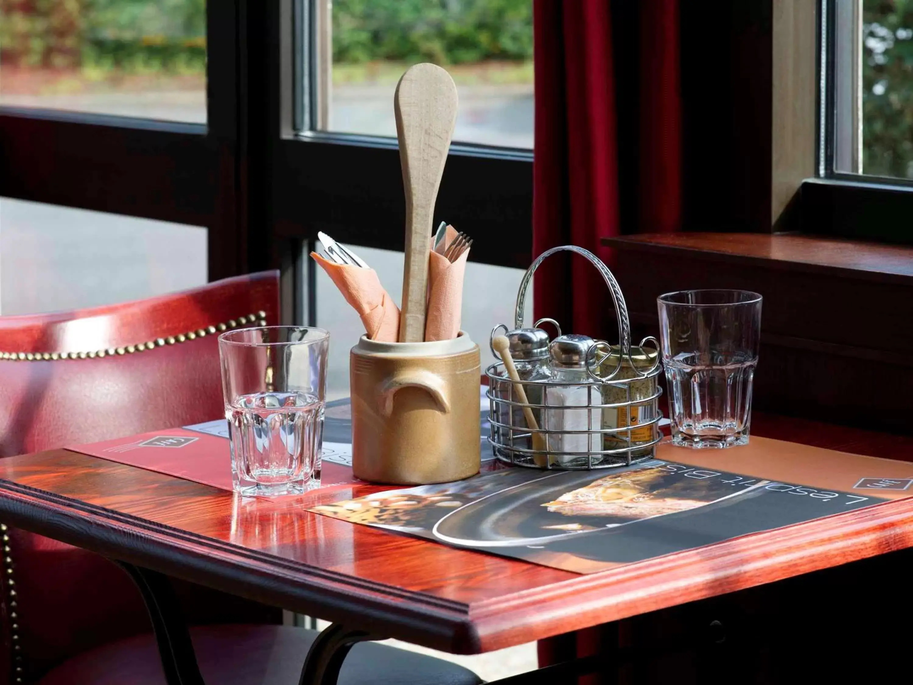 Restaurant/places to eat in ibis Blois Vallée Maillard