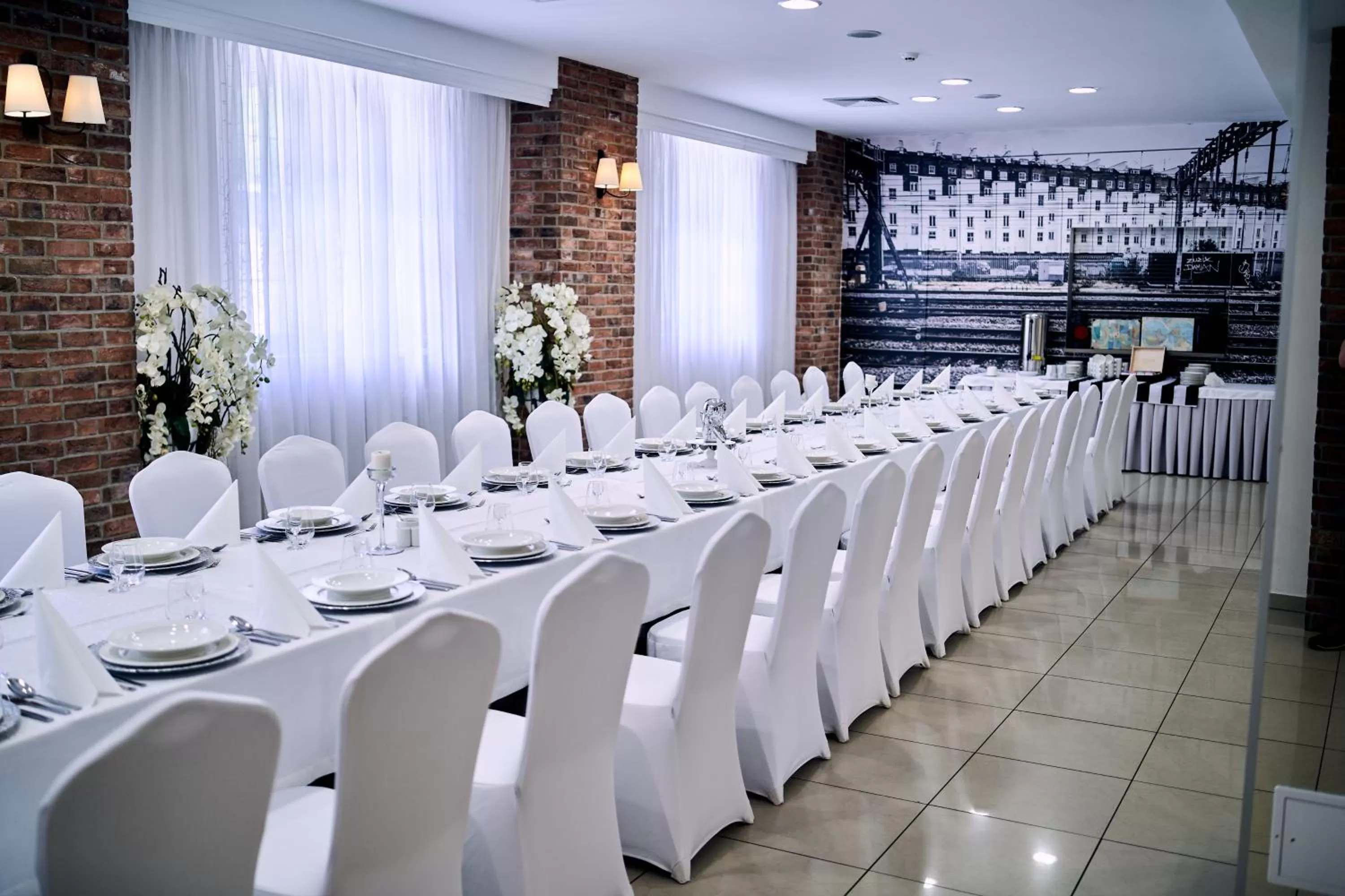 Restaurant/places to eat in Hotel Przystanek Torun