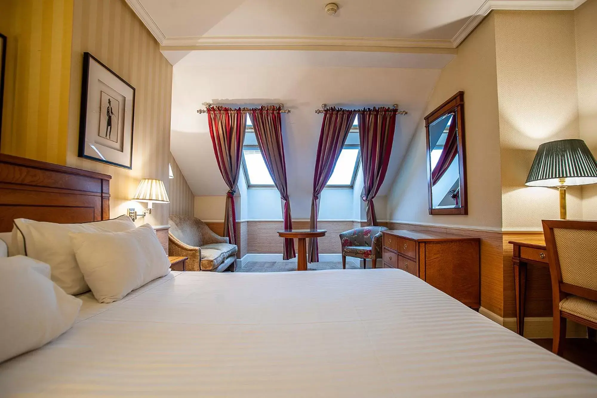 Superior Double Room in Valladolid Recoletos Superior Double Room in Valladolid Recoletos