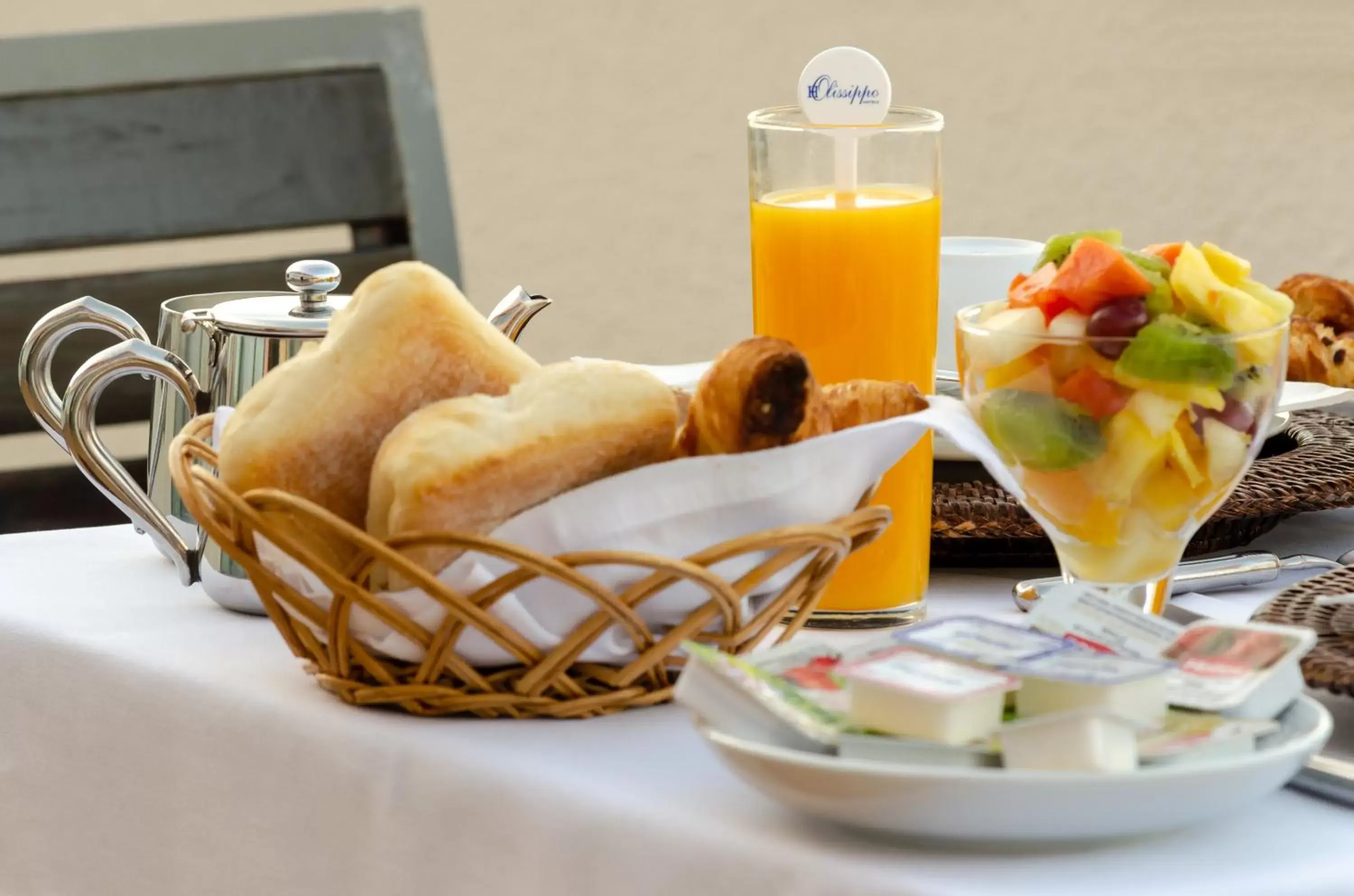 Buffet breakfast, Breakfast in Olissippo Castelo