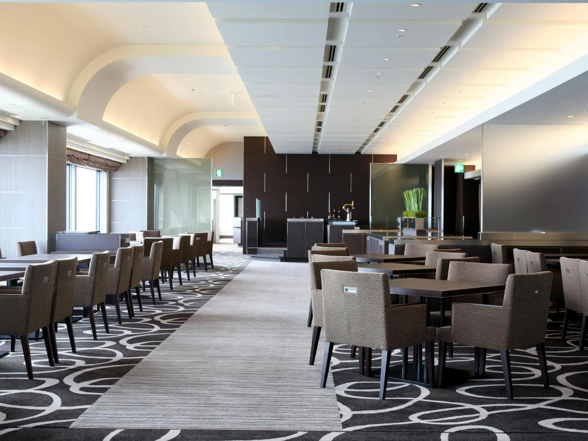 Restaurant/places to eat in Star Gate Hotel Kansai Airport