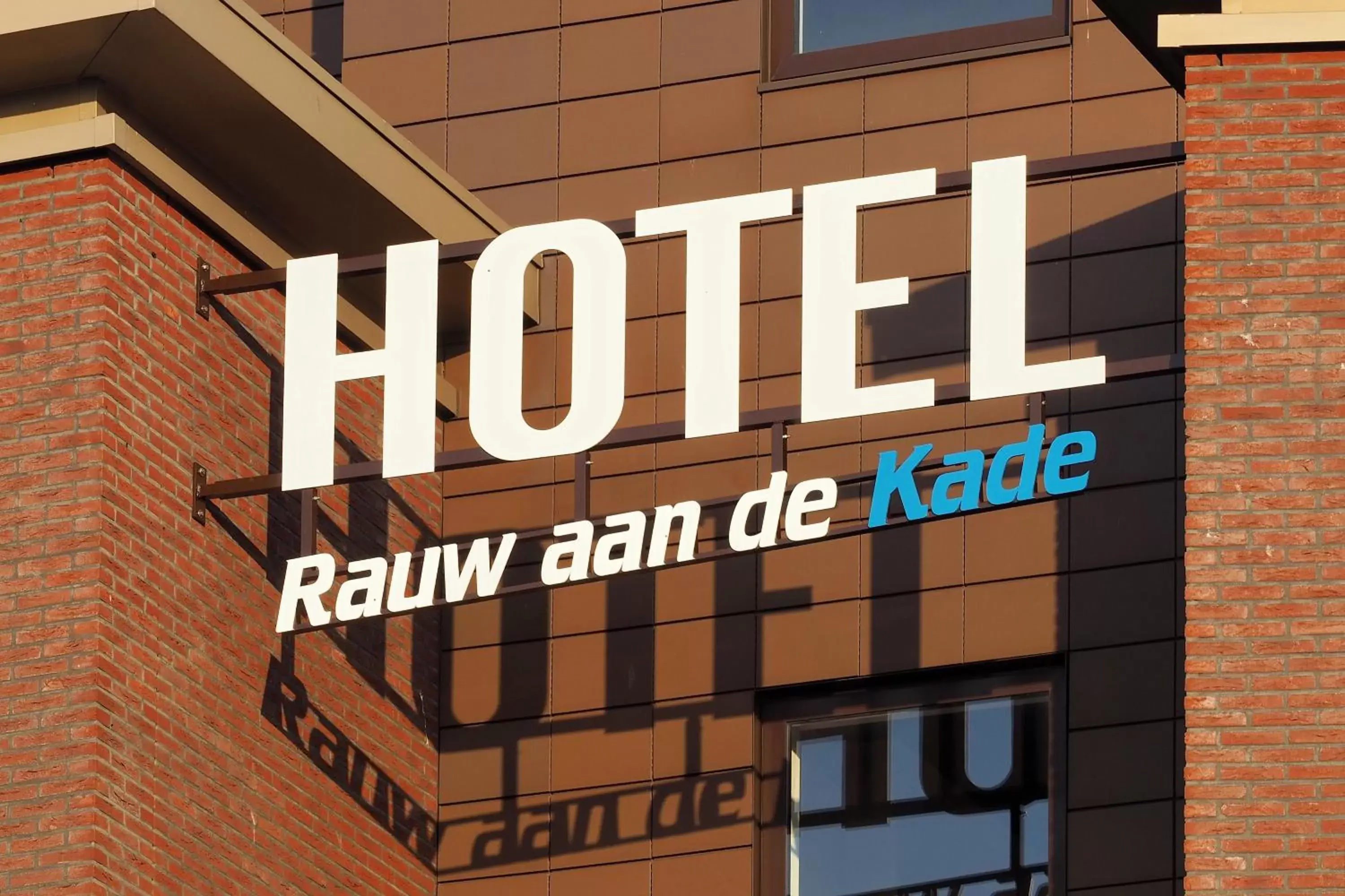 Property logo or sign in Hotel Rauw aan de Kade