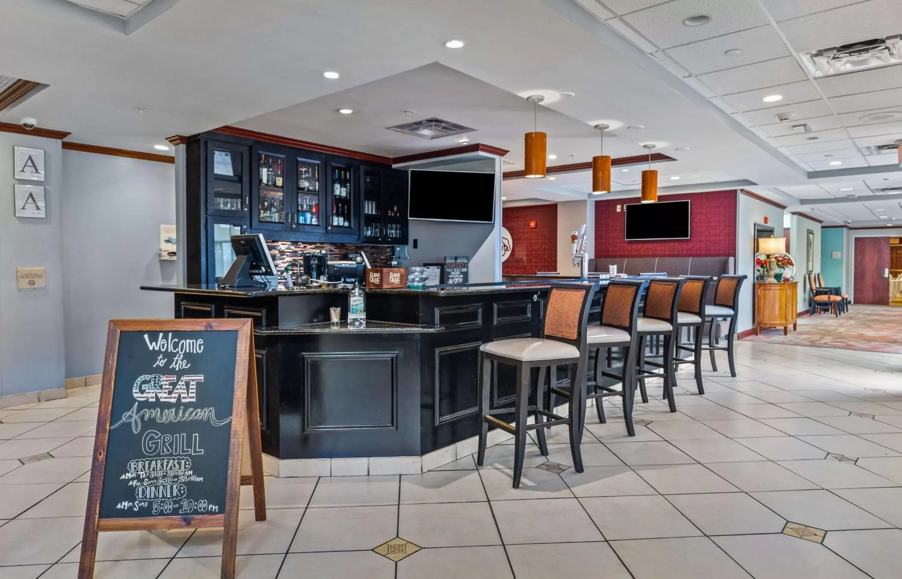 Lounge or bar in Hilton Garden Inn Starkville