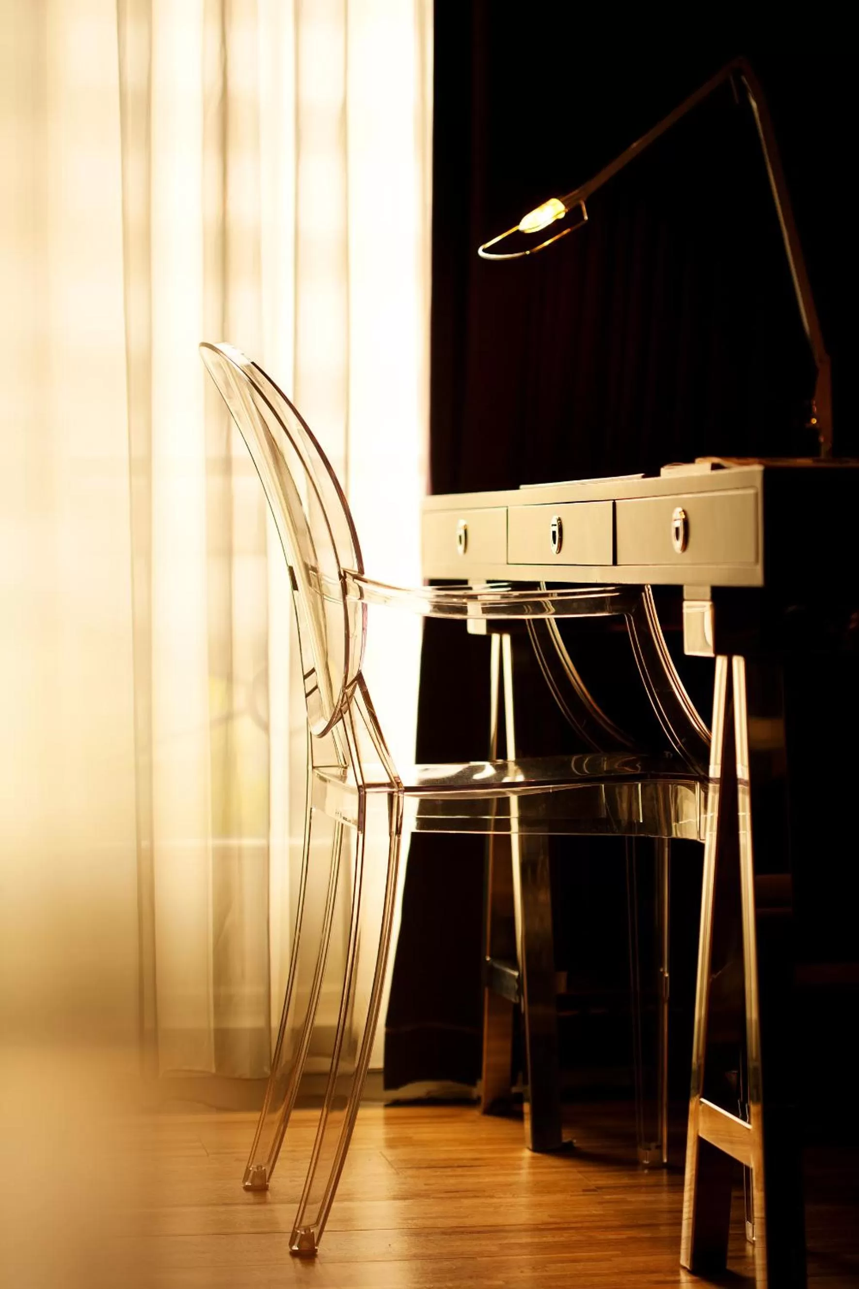 Seating area in Hotel Eclat Taipei