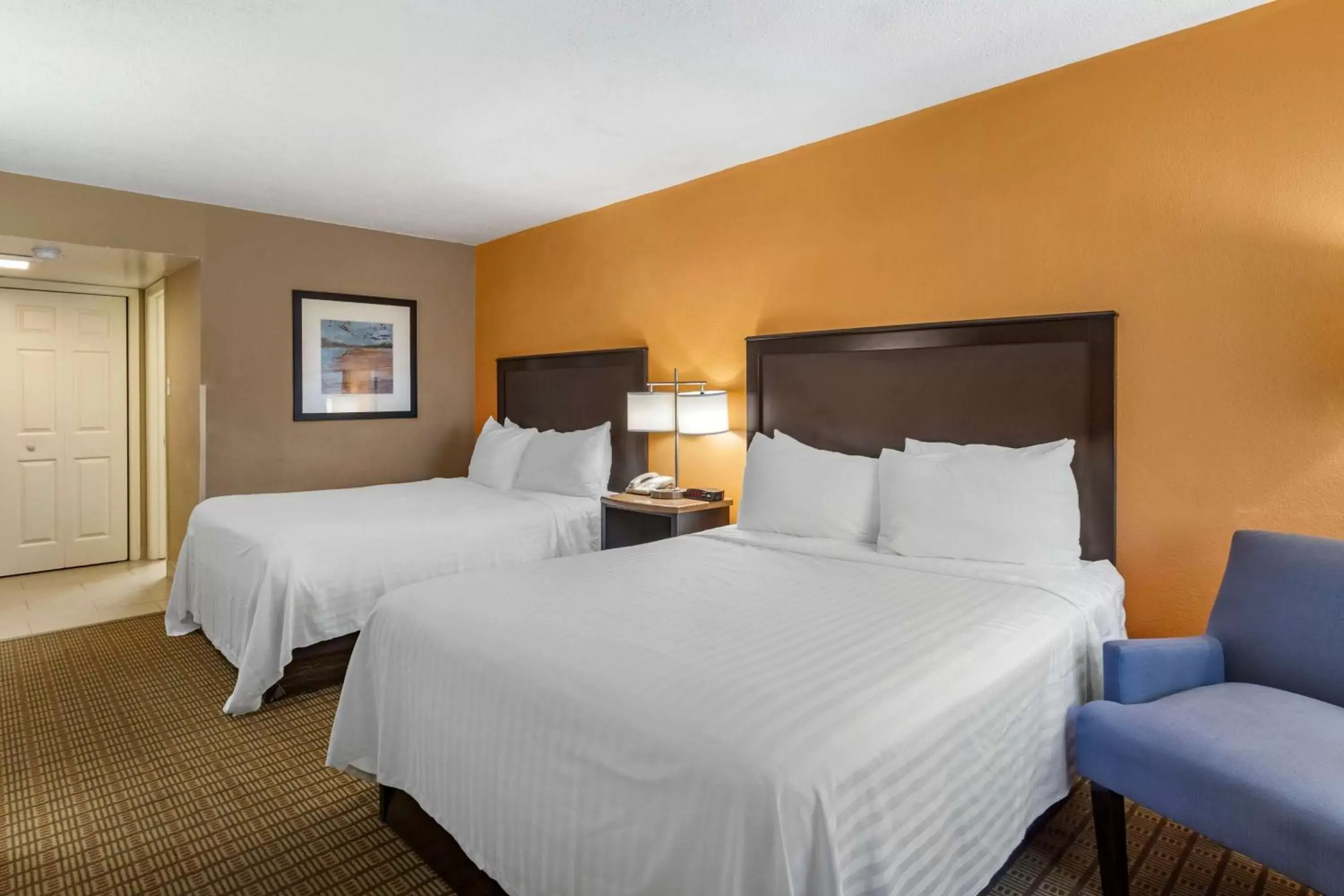 Bedroom, Bed in Best Western Palm Beach Lakes