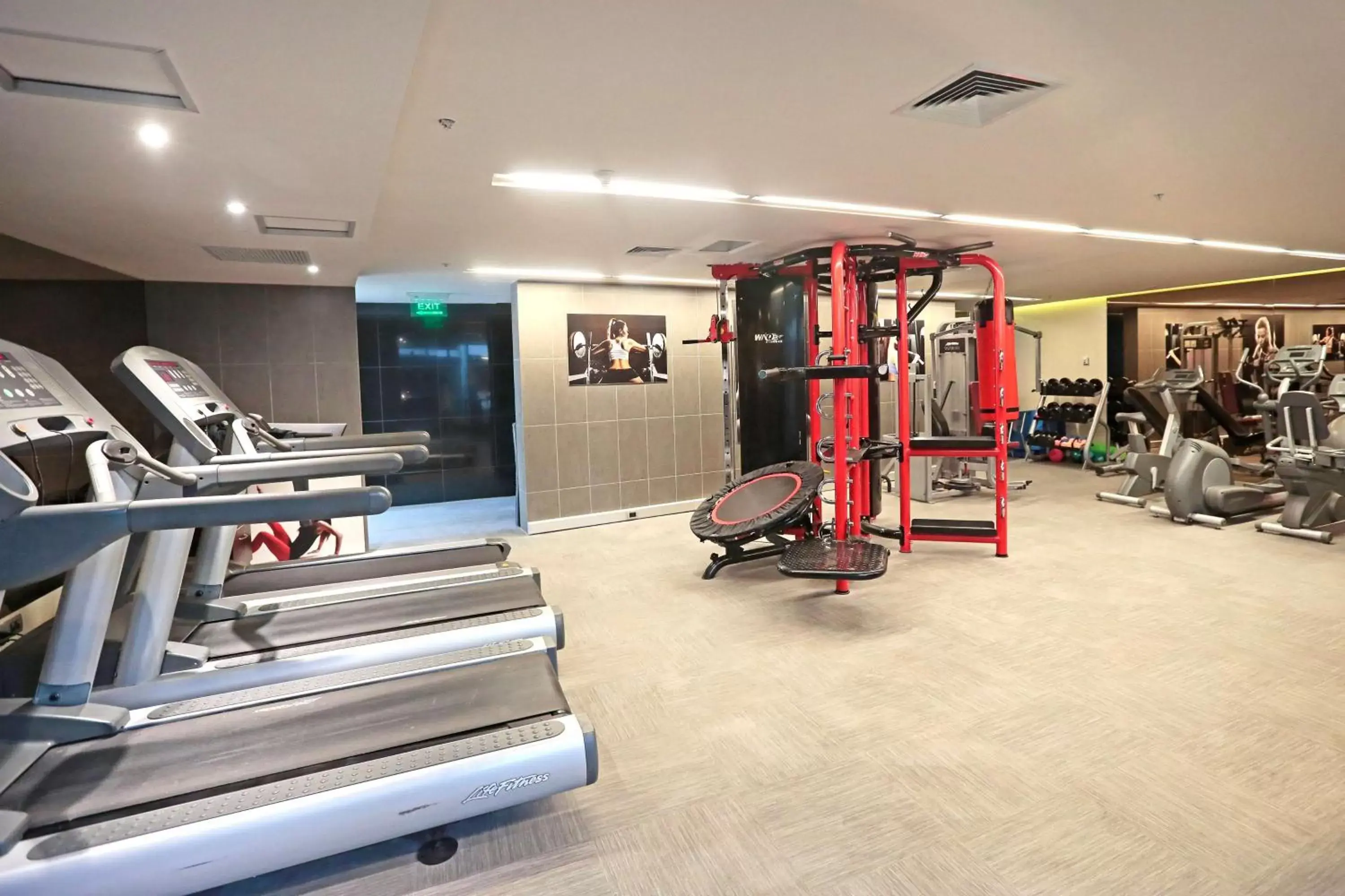 Fitness centre/facilities, Fitness Center/Facilities in DoubleTree by Hilton Santiago Kennedy, Chile