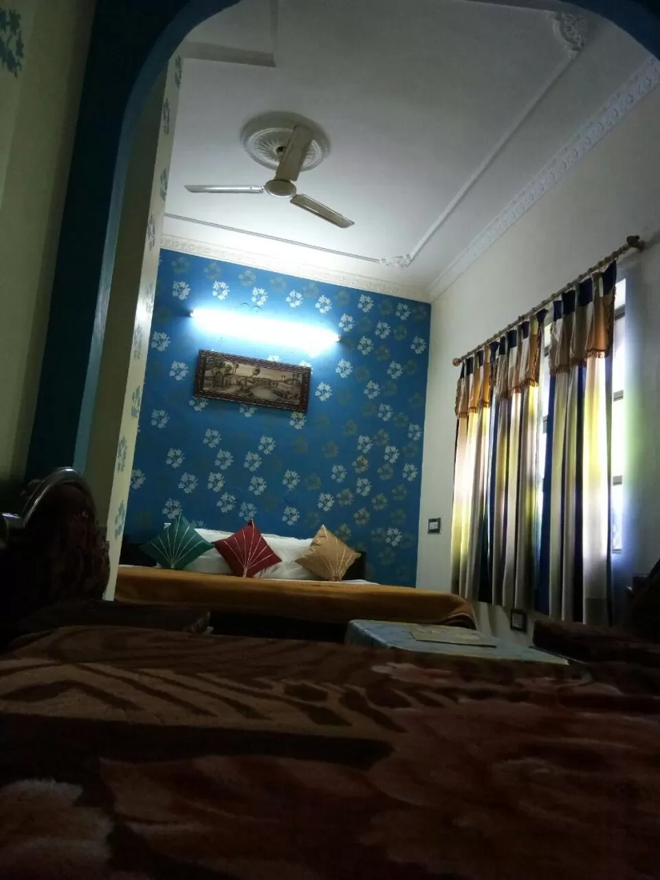 Bed in Haveli Taragarh Palace