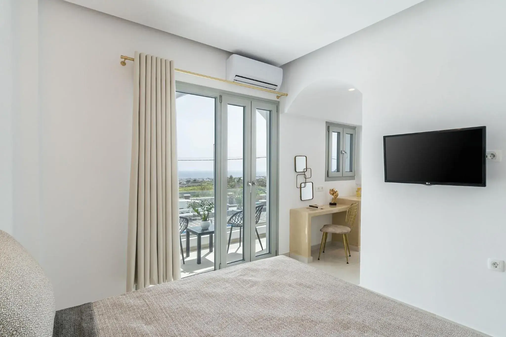 King Suite with Balcony in Golden Star King Suite with Balcony in Golden Star