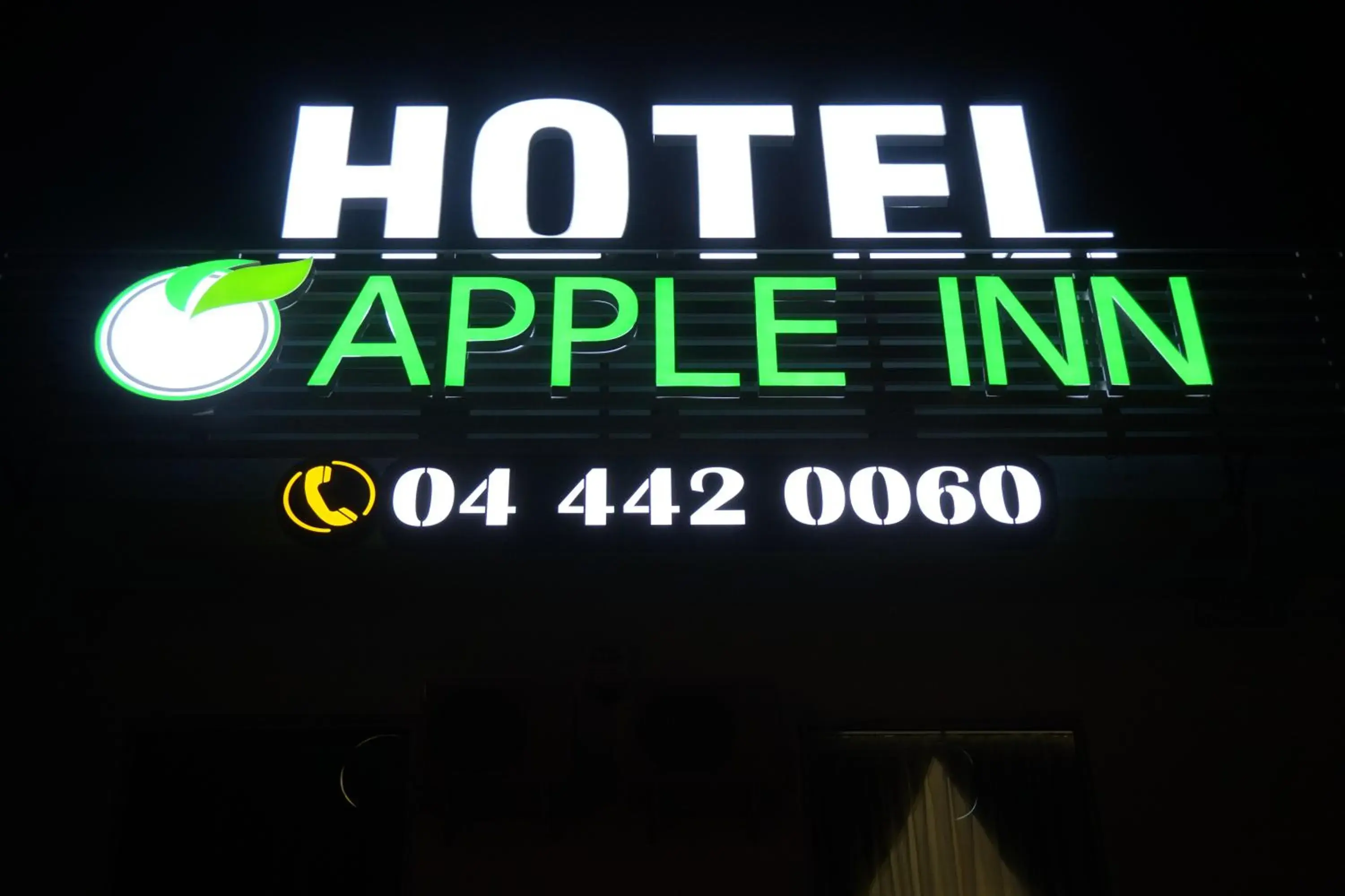 Property logo or sign, Property Logo/Sign in Apple Inn Hotel