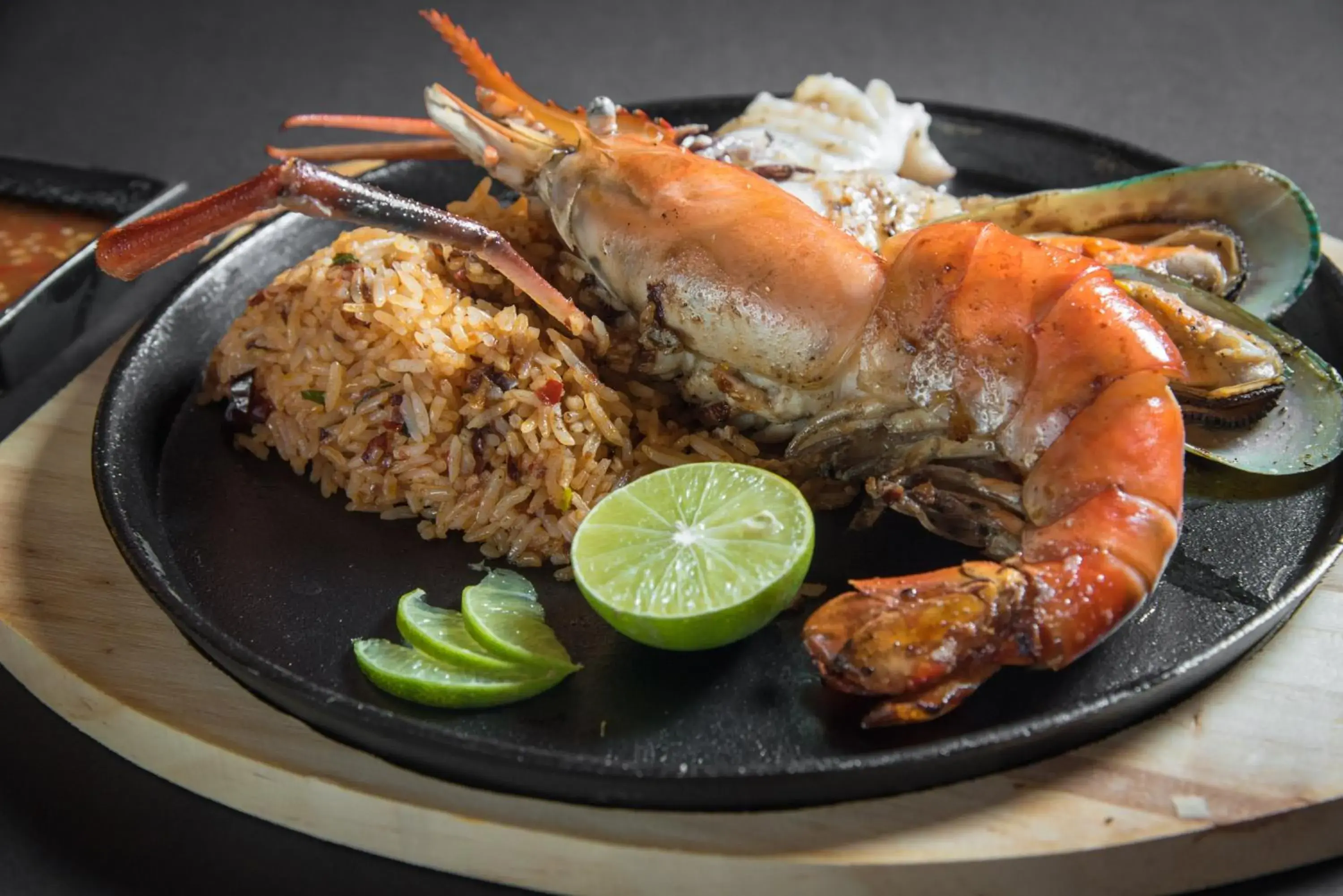 Food in Mii Hotel Srinakarin Food in Mii Hotel Srinakarin