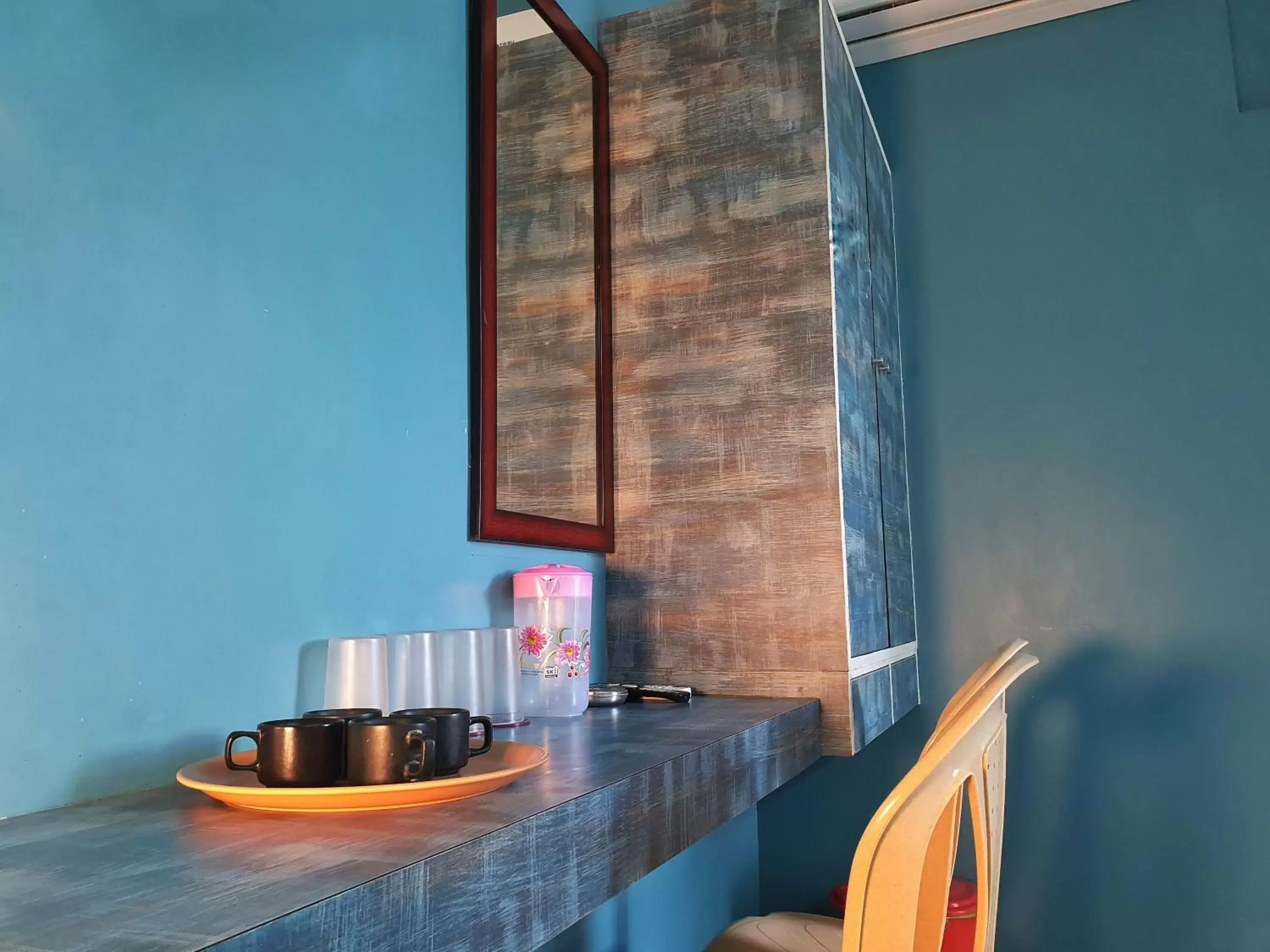 Property building in SM MANSION near Harbour & High court Property building in SM MANSION near Harbour & High court