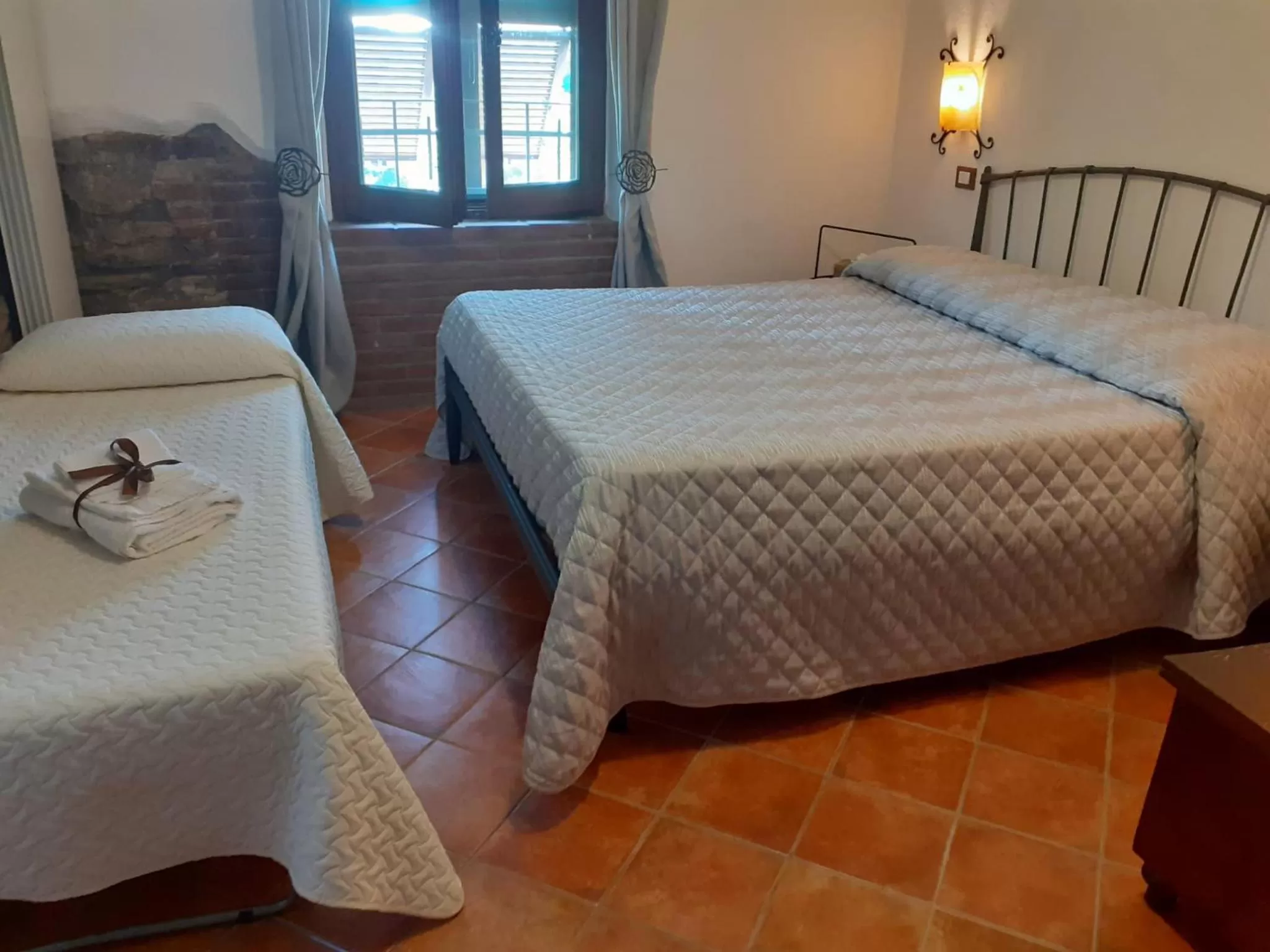 Bedroom, Bed in B&B Borgo Cortese