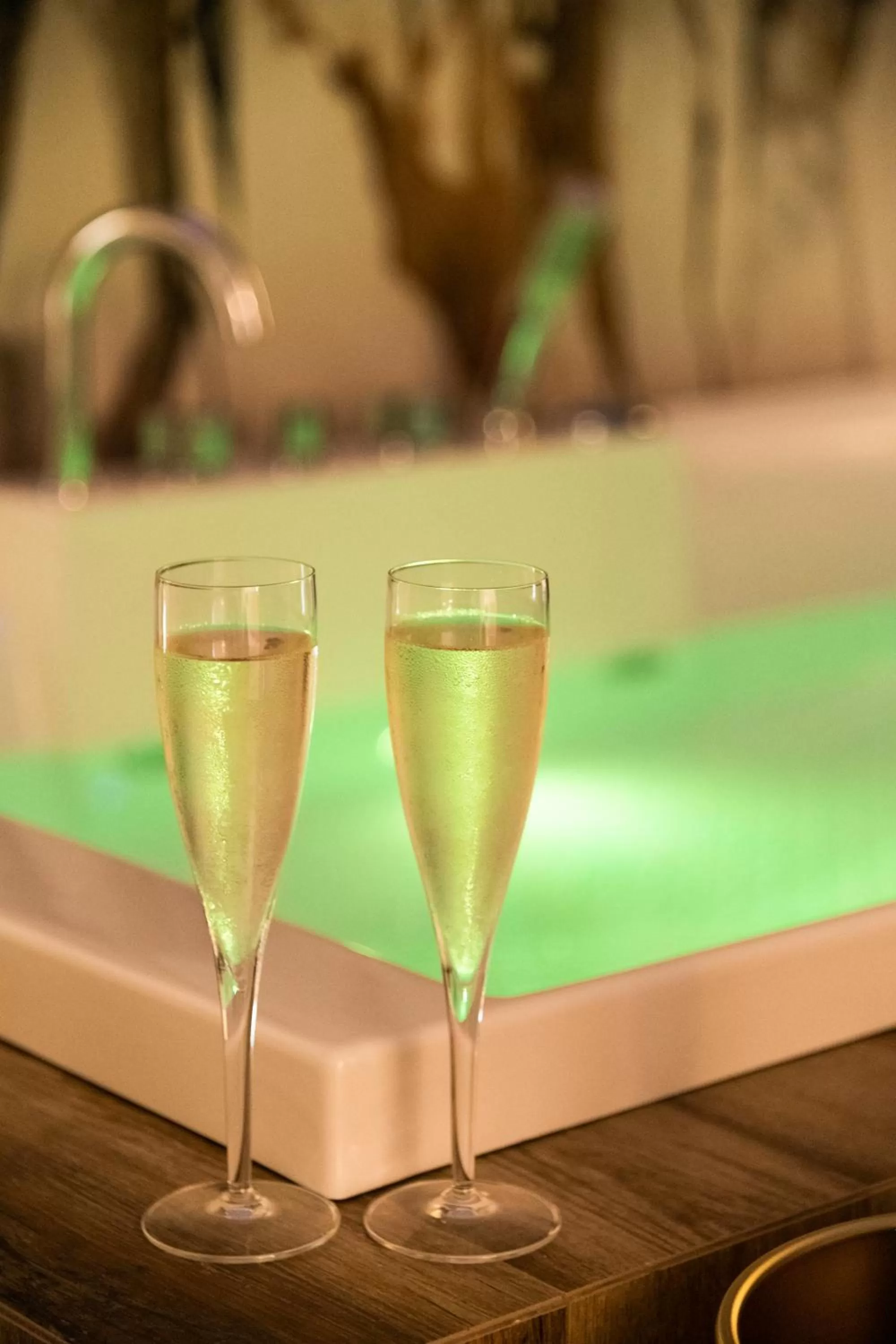 Hot Tub, Drinks in Sant'Antonino Luxury Suite