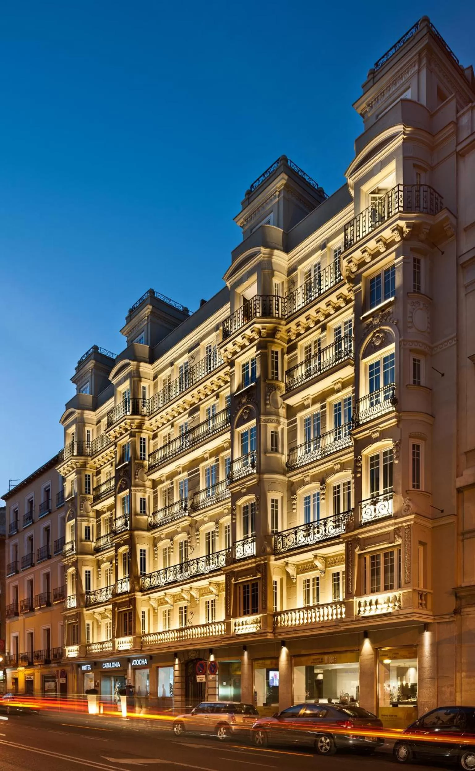 Facade/entrance in Catalonia Atocha