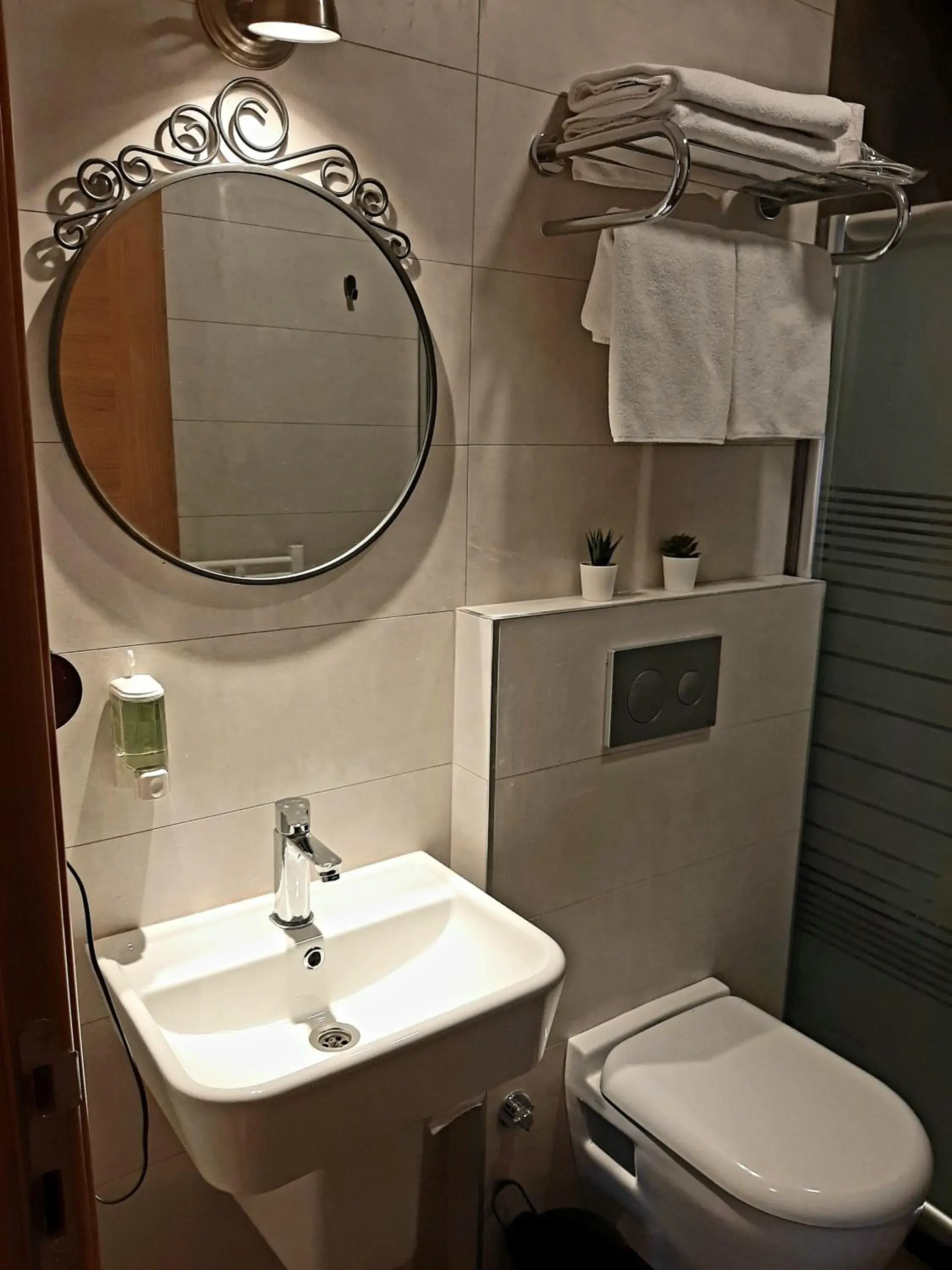 Bathroom in Hotel Nova