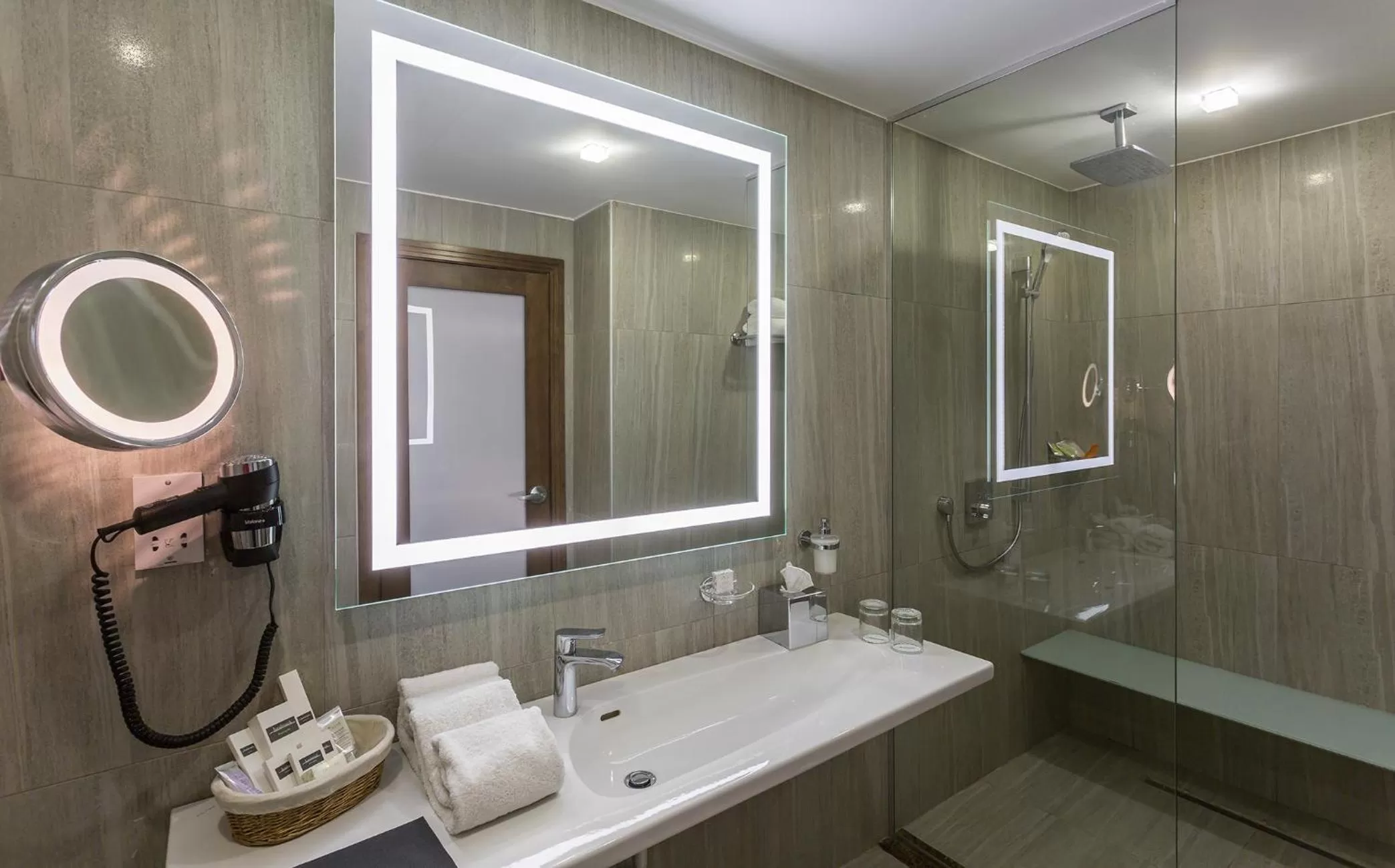 Bathroom in Landmark Amman Hotel & Conference Center