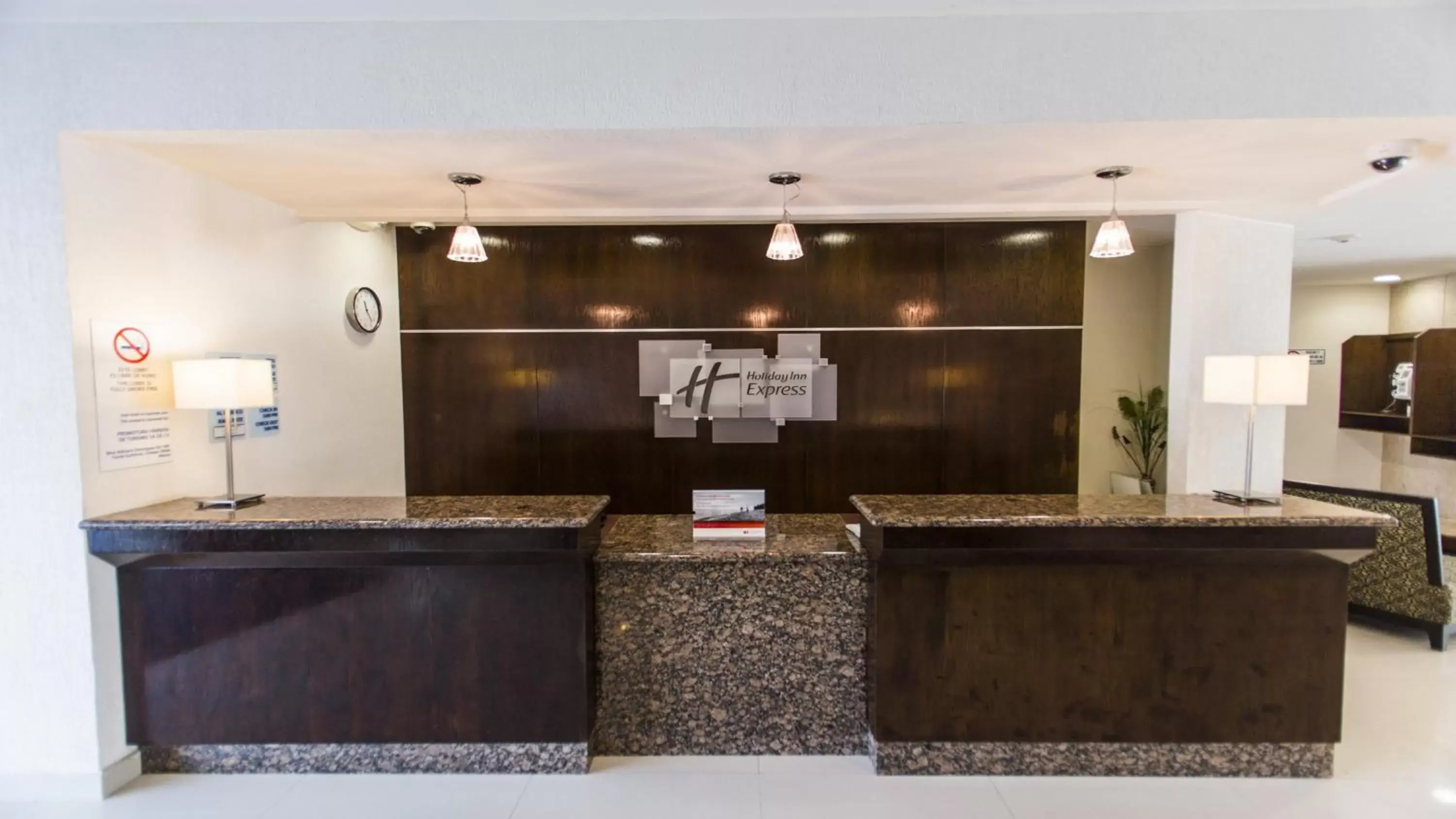 Property building in Holiday Inn Express Tuxtla Gutierrez La Marimba by IHG Property building in Holiday Inn Express Tuxtla Gutierrez La Marimba by IHG