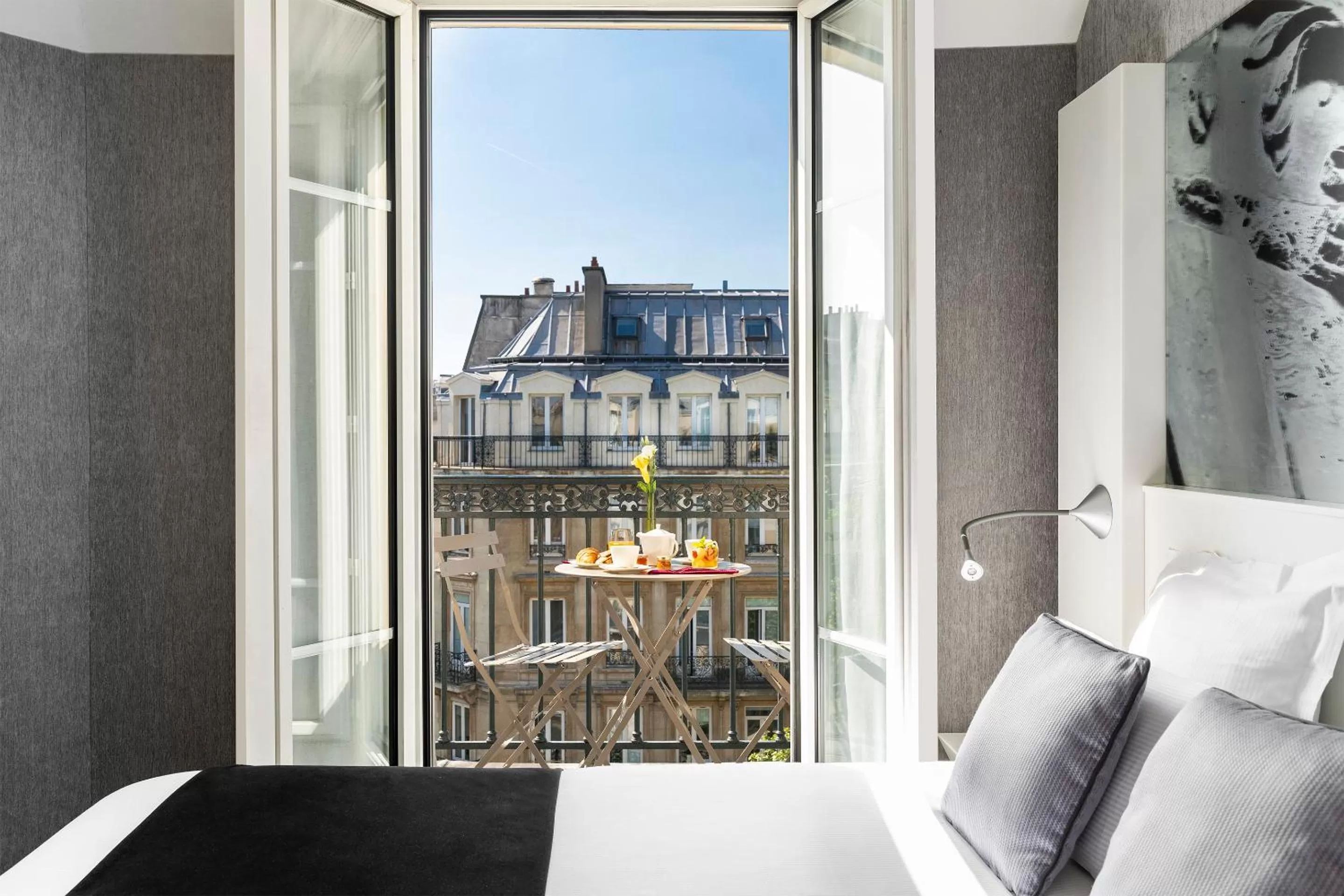 Balcony/Terrace, Bed in Hotel Marais Grands Boulevards