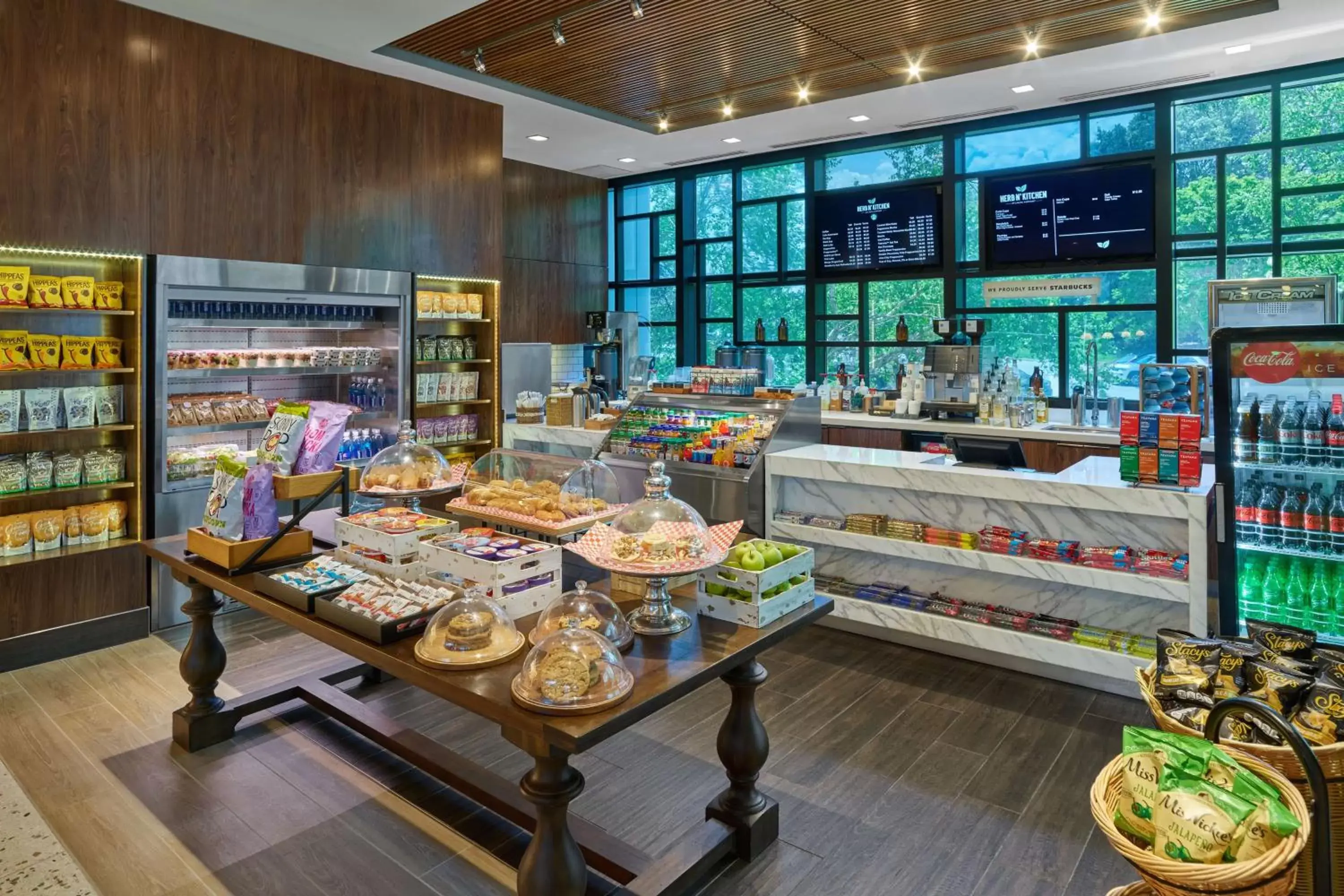 Restaurant/places to eat in Hilton Atlanta Airport Restaurant/places to eat in Hilton Atlanta Airport