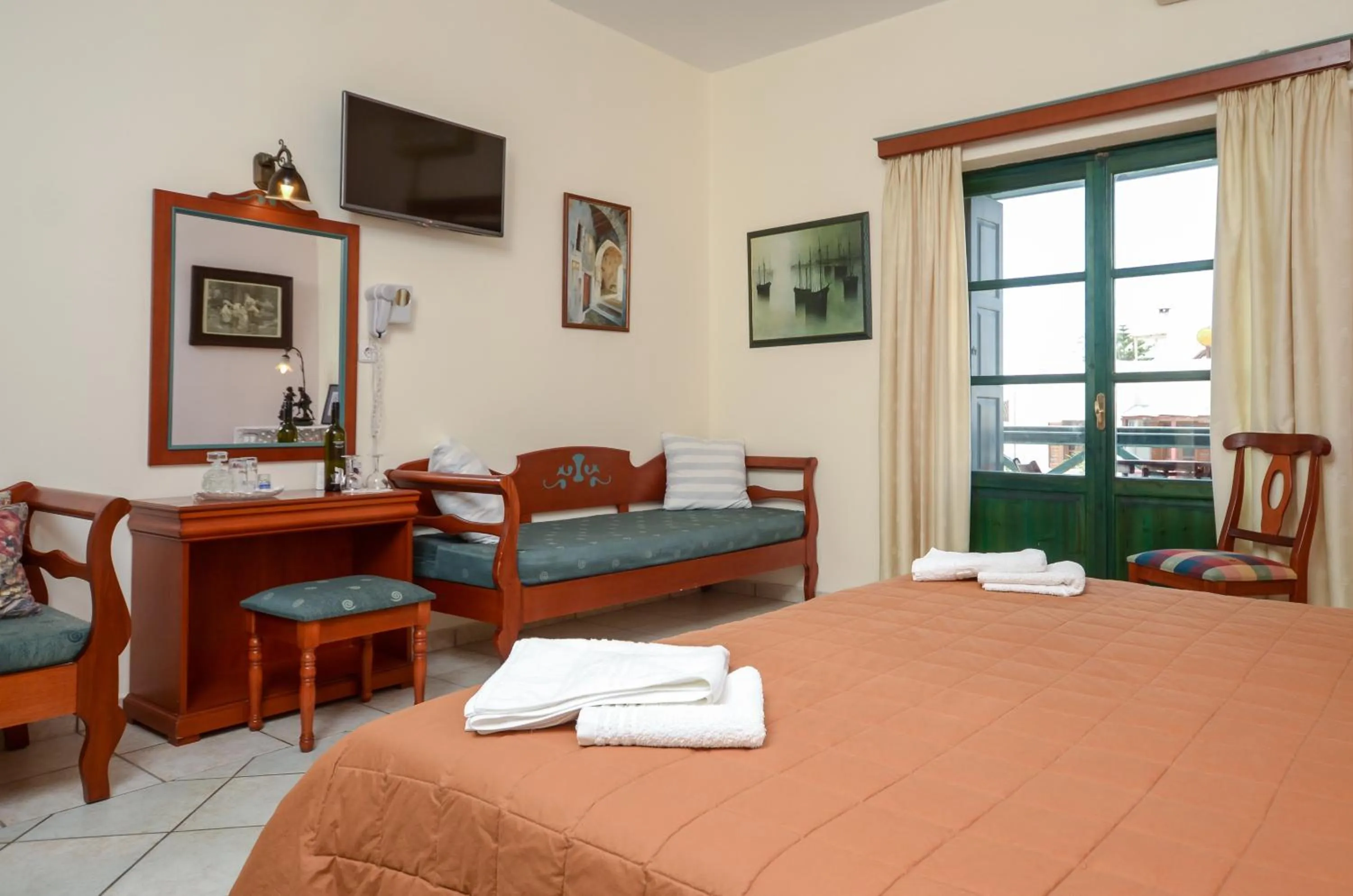 Superior Double Room in Apollon Hotel