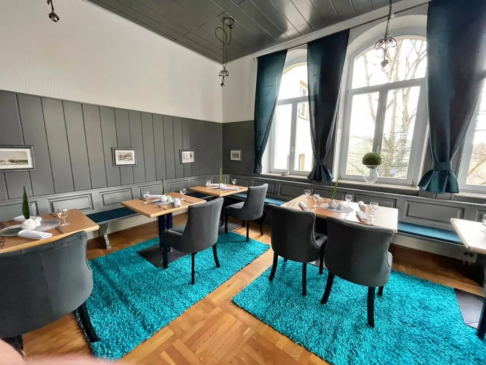 Restaurant/places to eat in Parkhotel Waldschlösschen