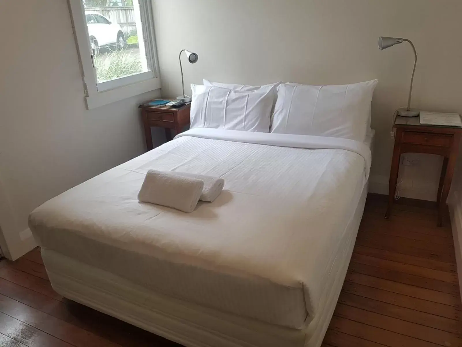 Bed in Byron Palms Guesthouse & Spa - Adults Only