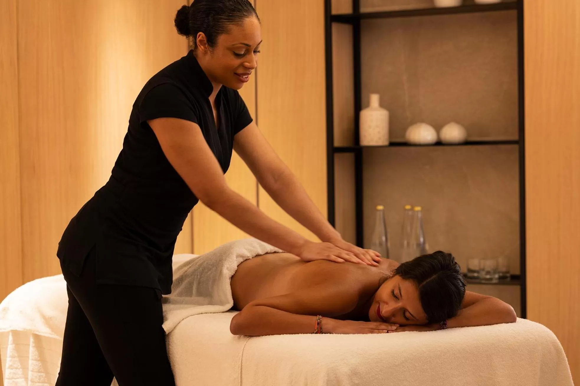 Massage in Hôtel Esté
