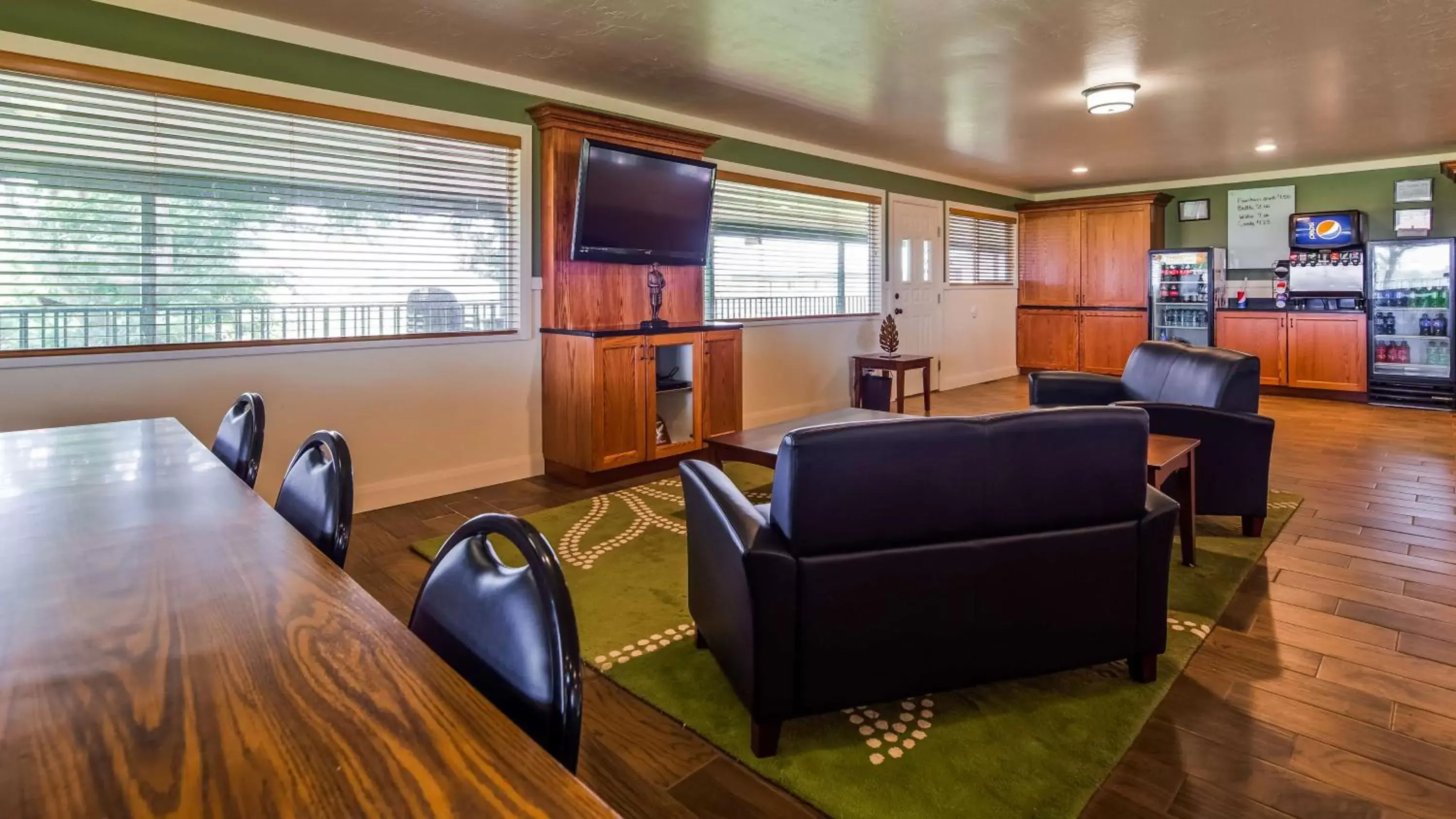 Lobby or reception in Best Western Paradise Inn & Resort Lobby or reception in Best Western Paradise Inn & Resort